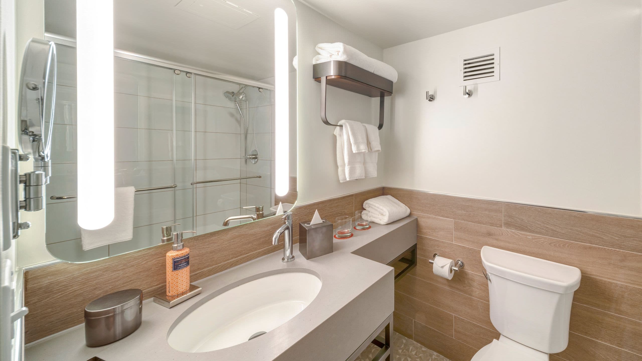 The Wildbirch Hotel Bathroom Vanity Shower