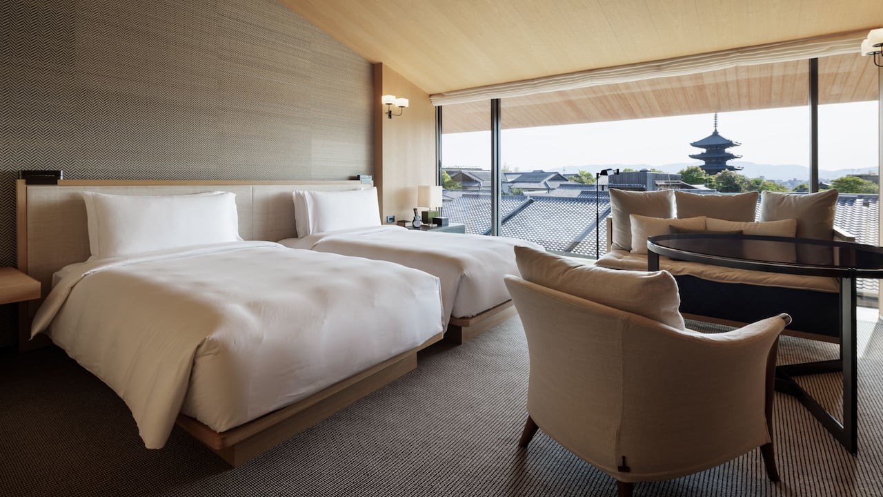 Pagoda View Twin 304