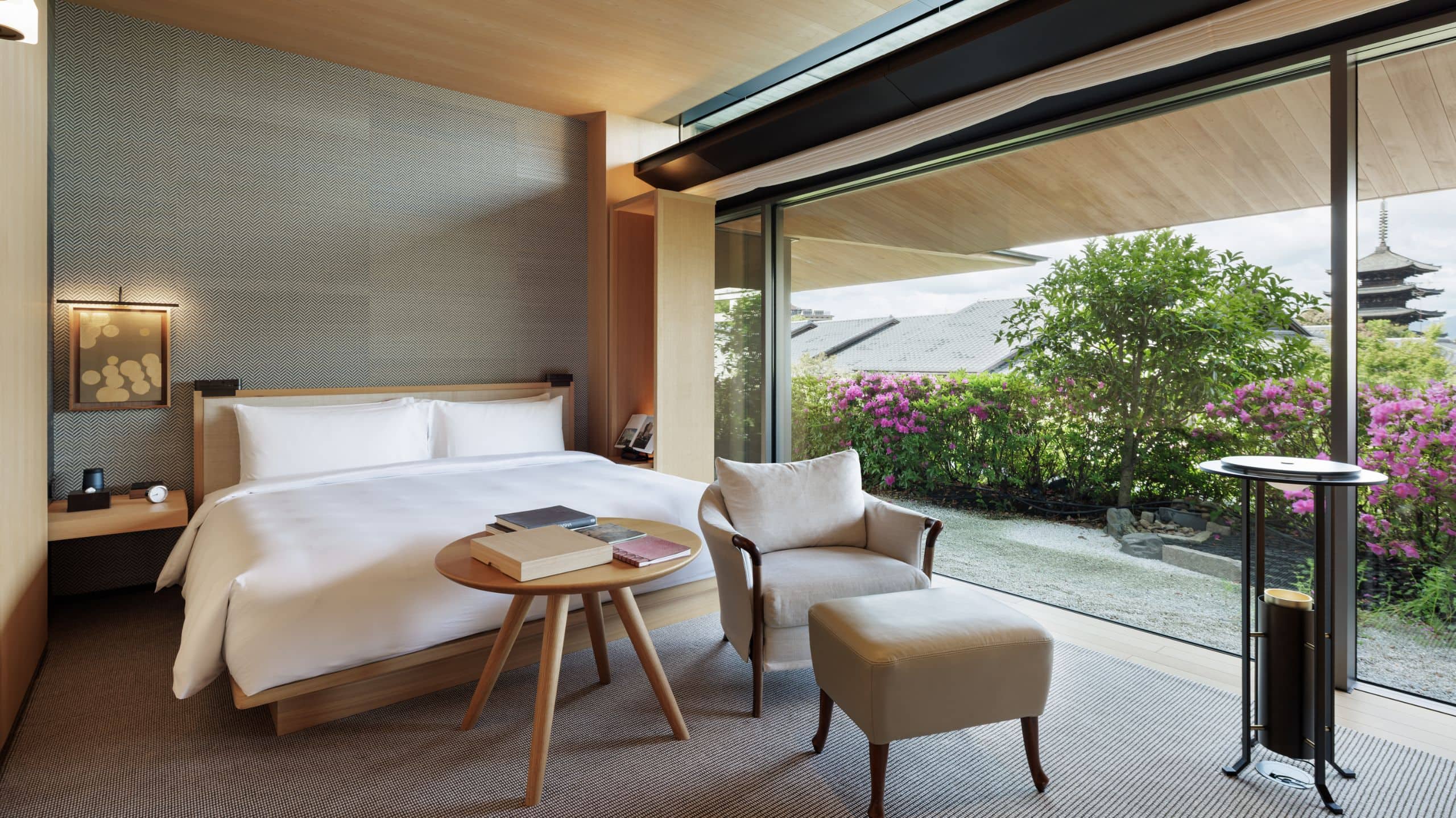 2 of 10 Park Hyatt Kyoto Ninenzaka House 208