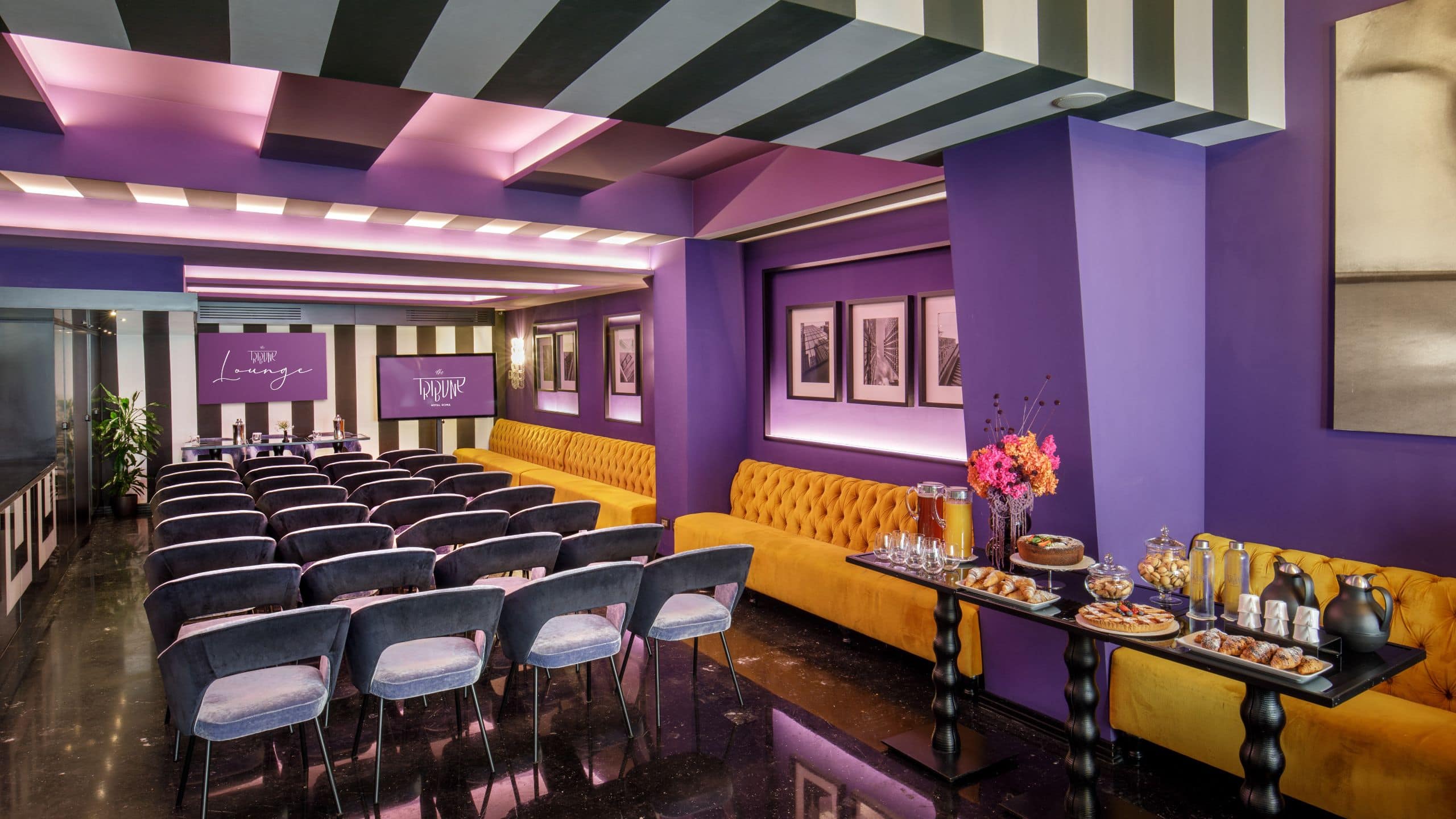 4 of 5 The Tribune Lounge Meeting Room