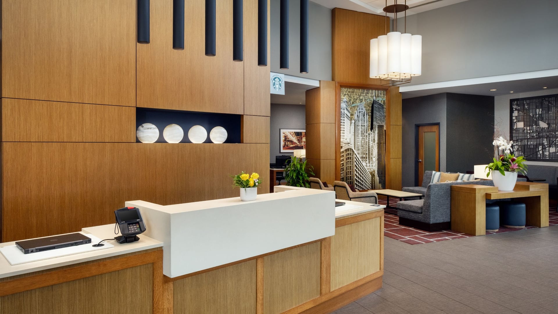 Hyatt Place Chicago/Midway Airport Front Desk Check In Area