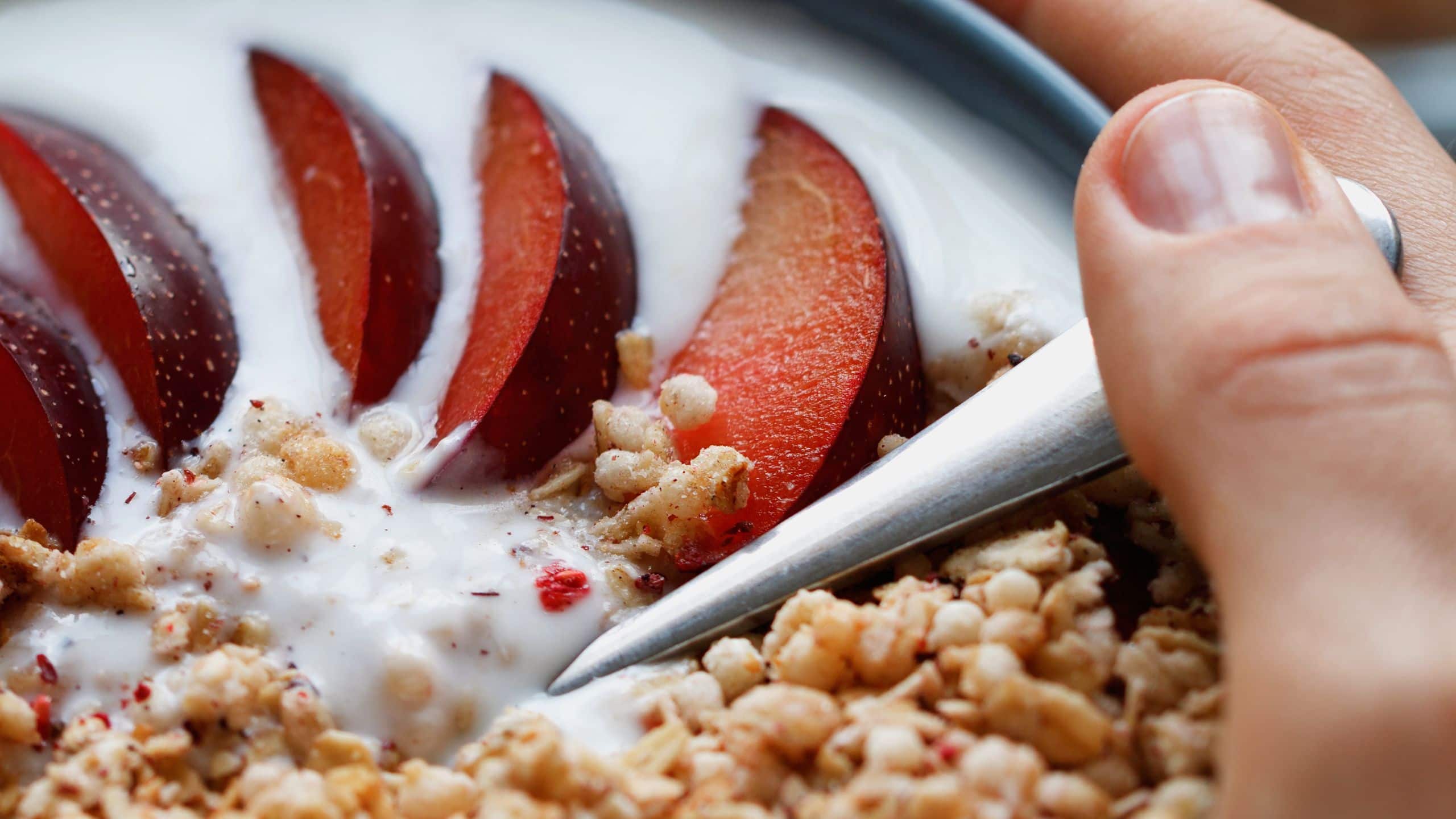Yogurt Granola Peaches