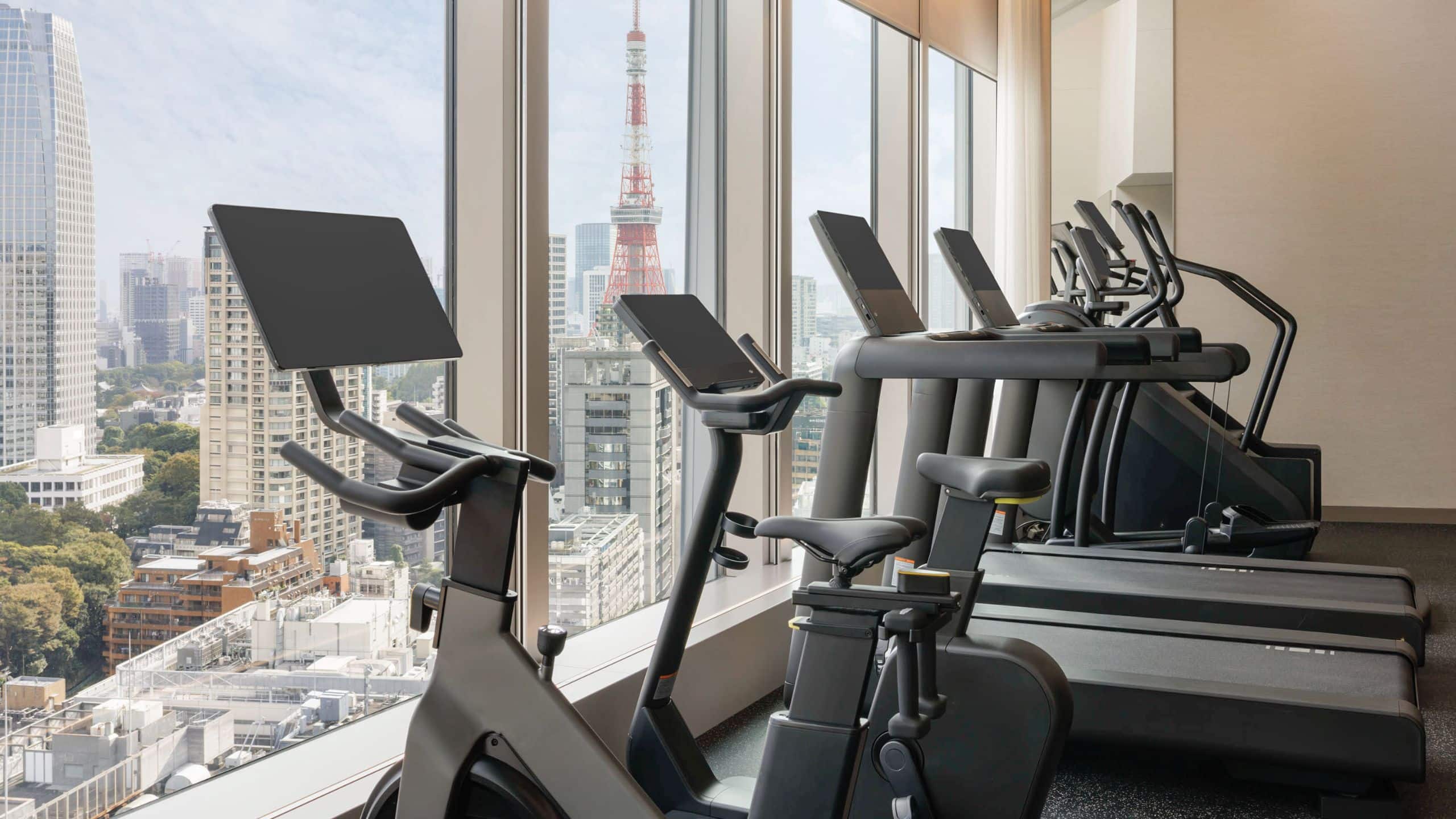 Hotel Toranomon Hills Fitness Center Tower View