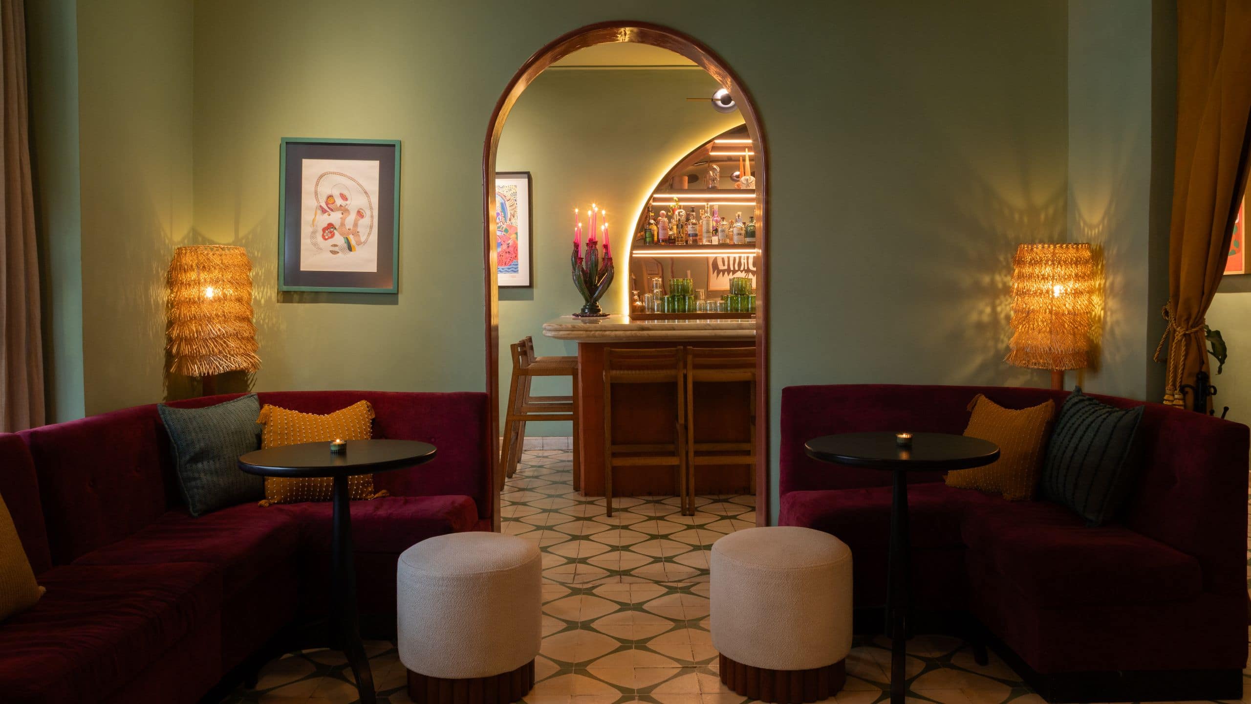 1 de 2 Hotel San Fernando, Bunkhouse Hotels Lounge Fernando Booths Bar