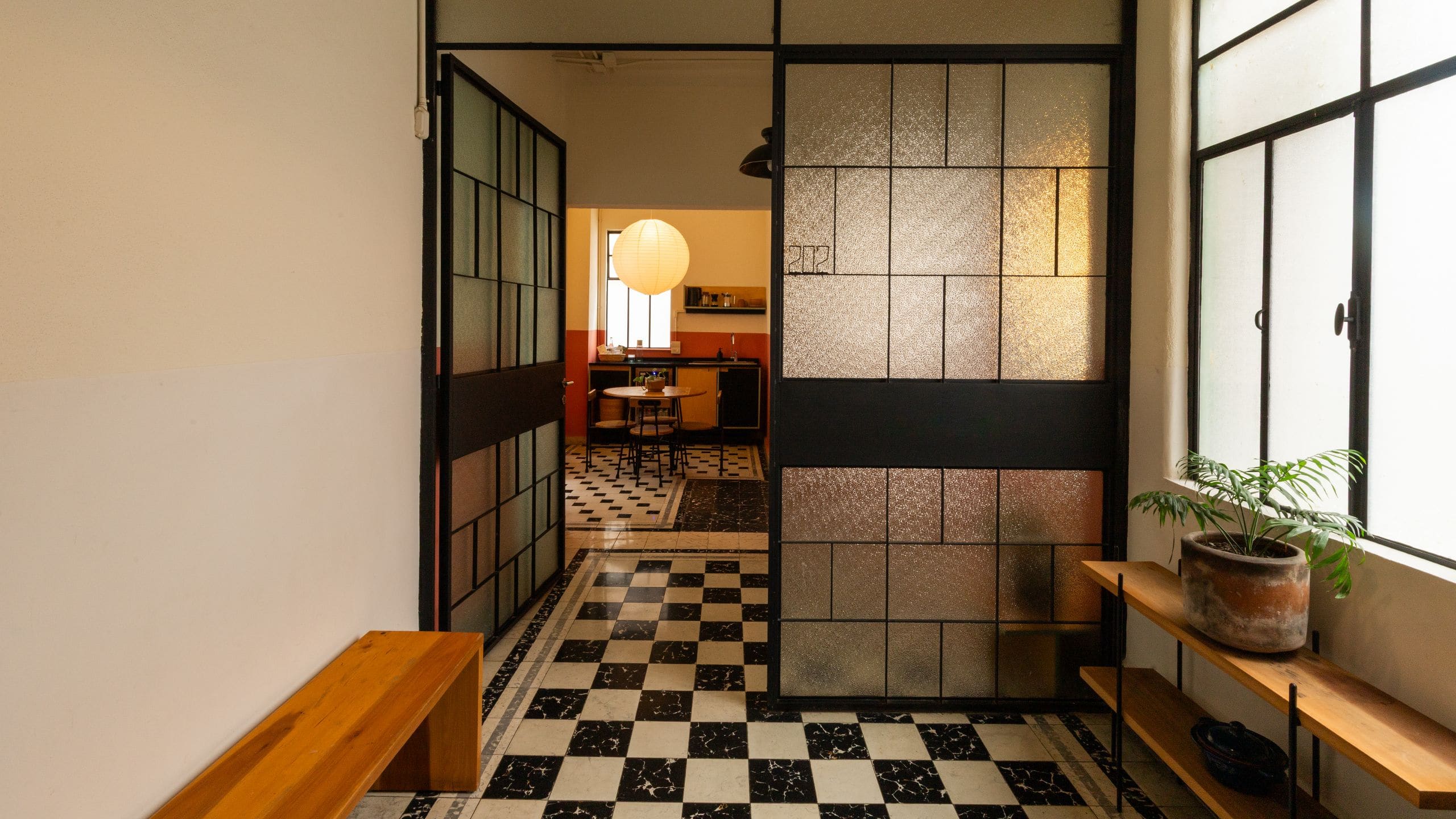 2 de 4 Hotel San Fernando, Bunkhouse Hotels Viviendas Entryway Wide