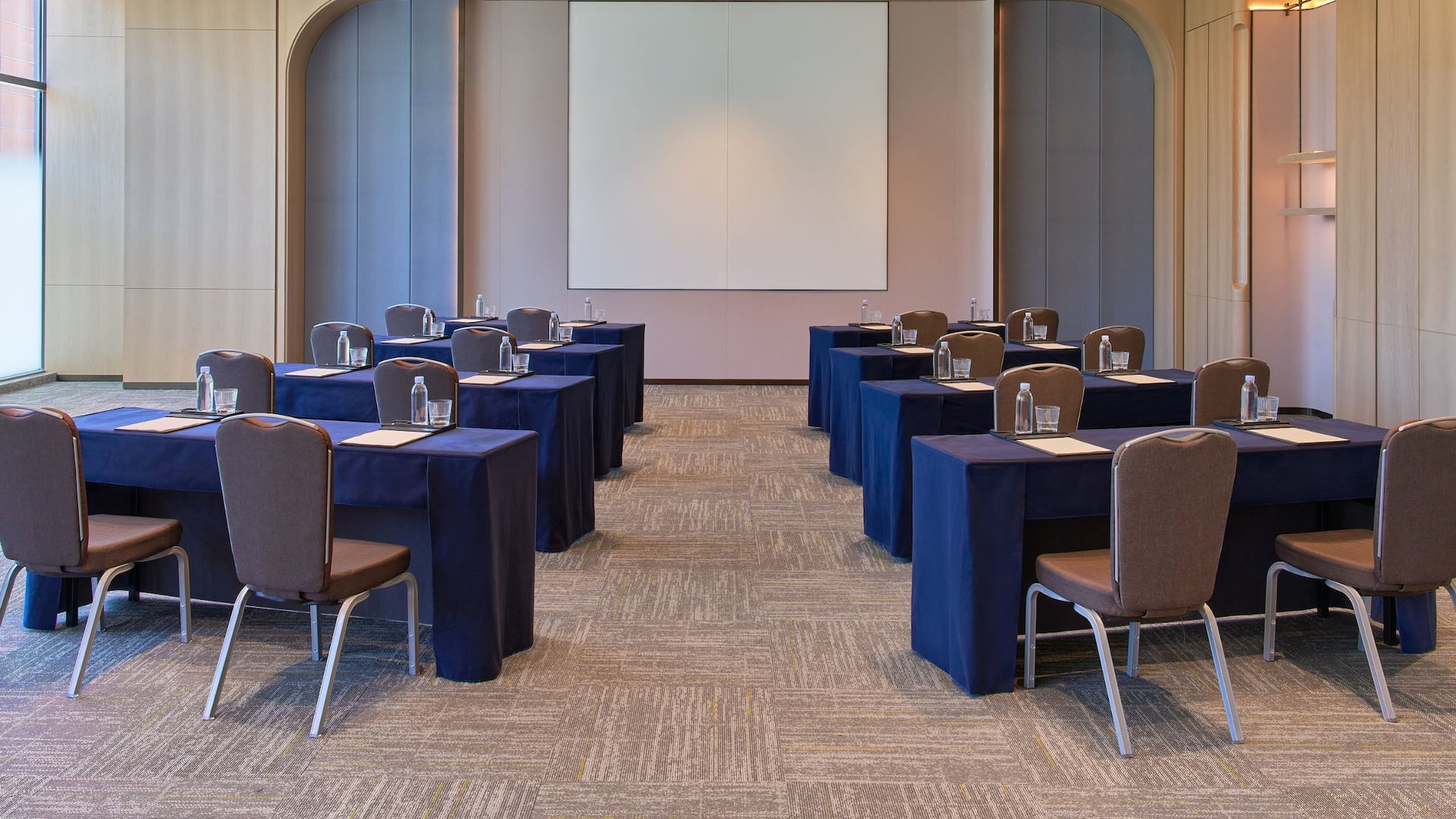 Hyatt Place Kunshan Gaoxin Conference Room Screen