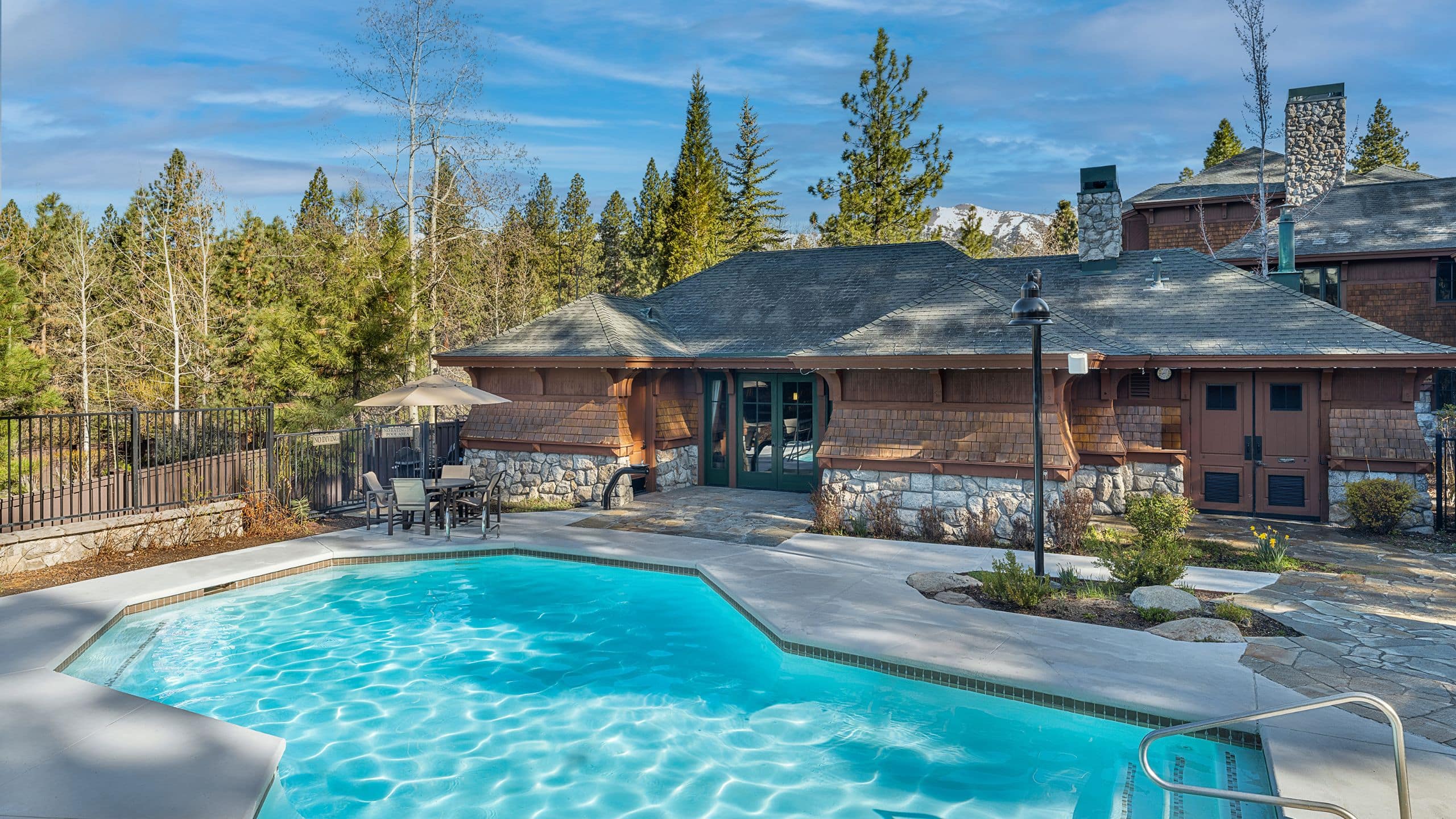 Hyatt Vacation Club at High Sierra Lodge Pool
