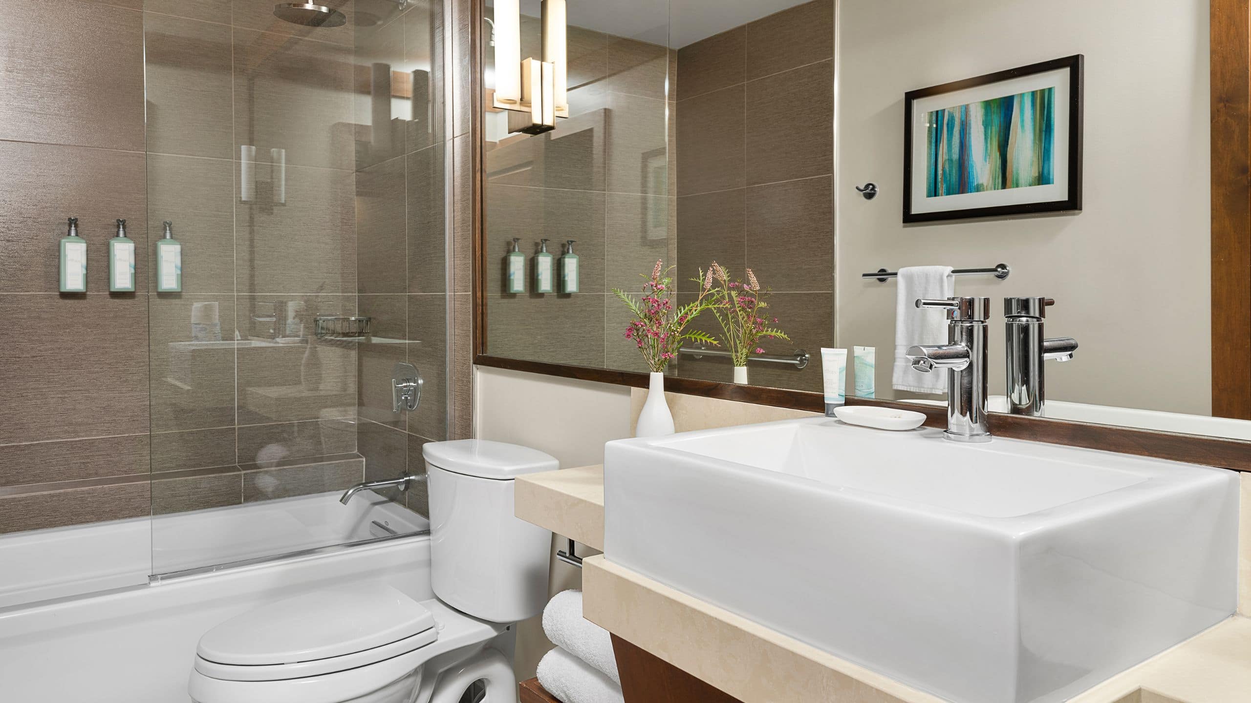 6 of 6 Hyatt Vacation Club at High Sierra Lodge Guest Bath