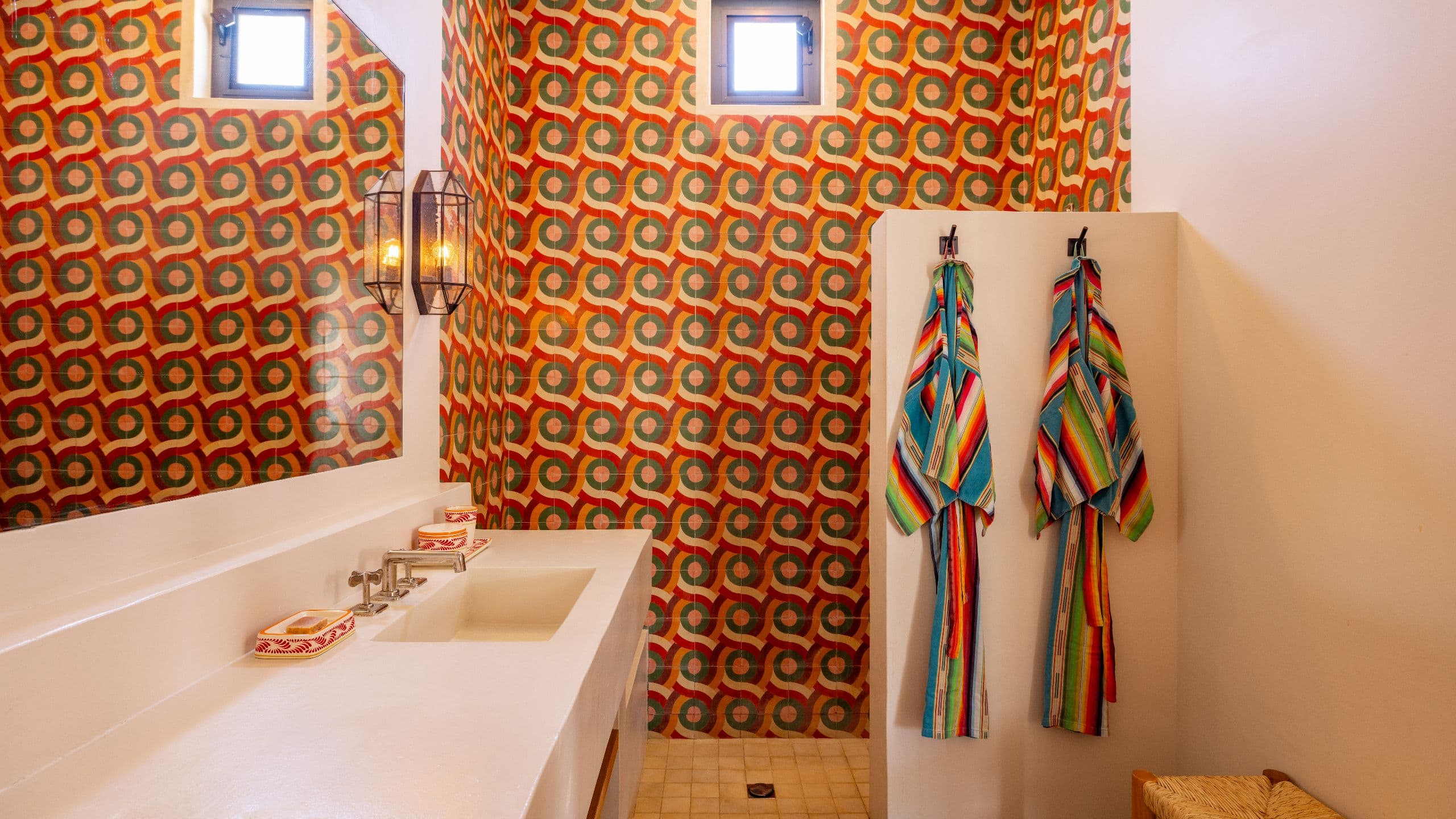 3/5 Hotel San Cristóbal, Bunkhouse Hotels Mountain Suite Bathroom Robes