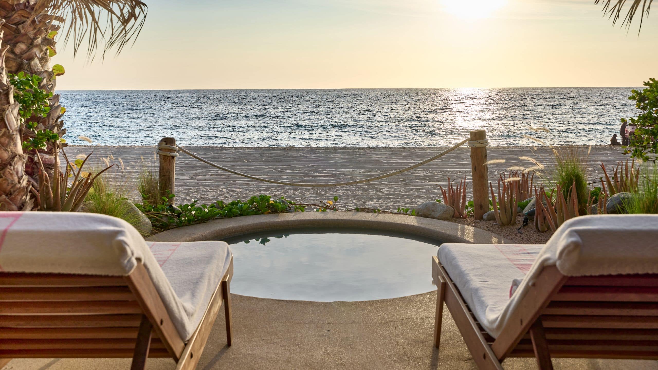 Hotel San Cristóbal, Bunkhouse Hotels Ocean King Suite With Plunge Pool