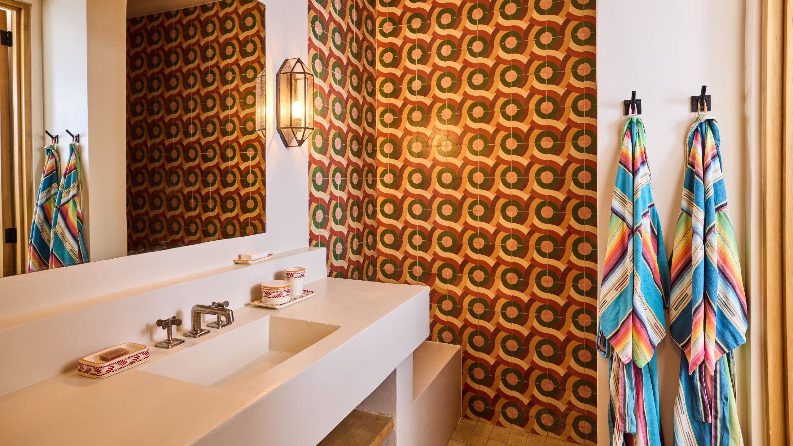 4/4 Hotel San Cristóbal, Bunkhouse Hotels Sea Queen Bathroom