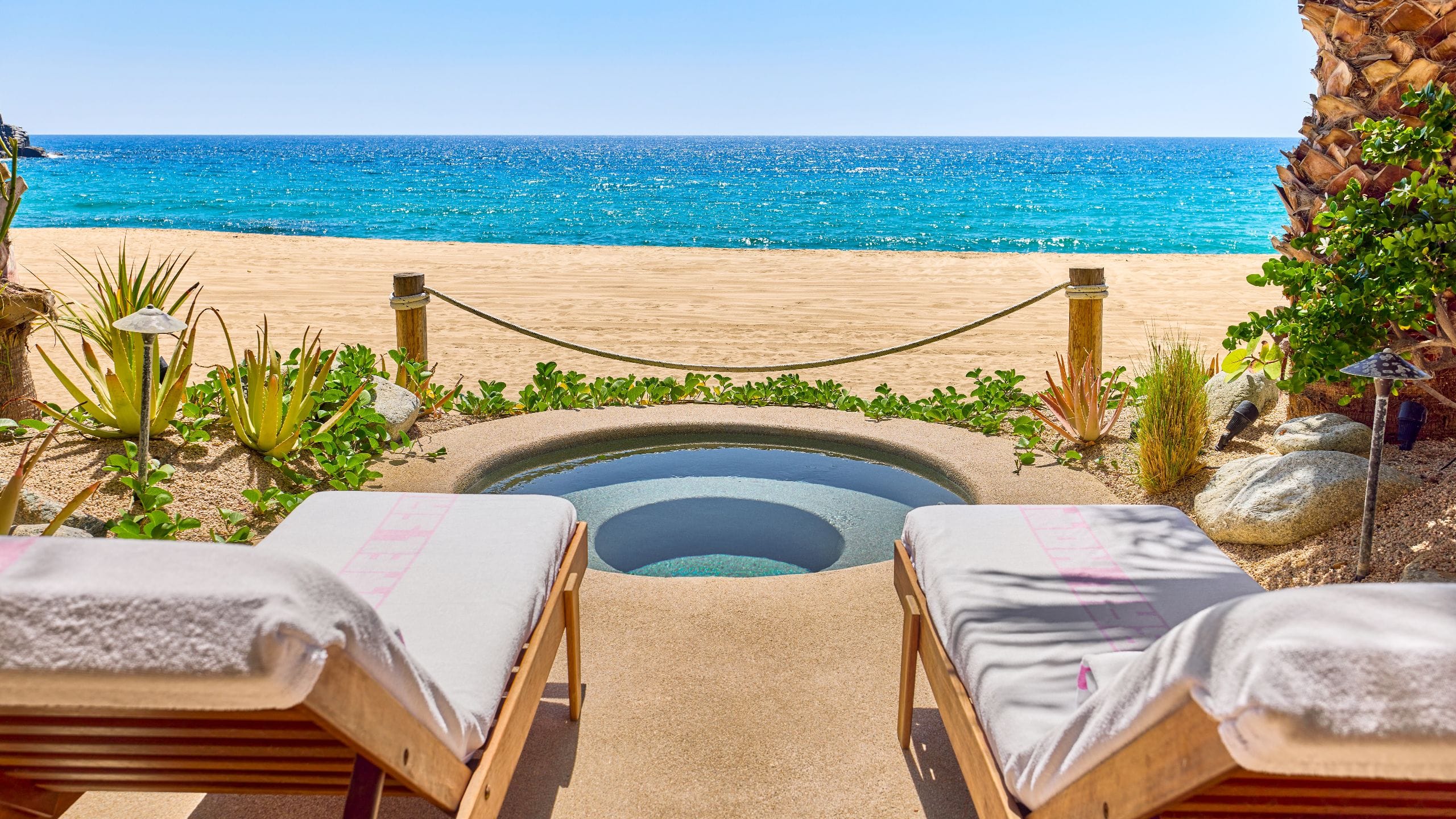 Hotel San Cristóbal, Bunkhouse Hotels Sea Queen With Plunge Pool View