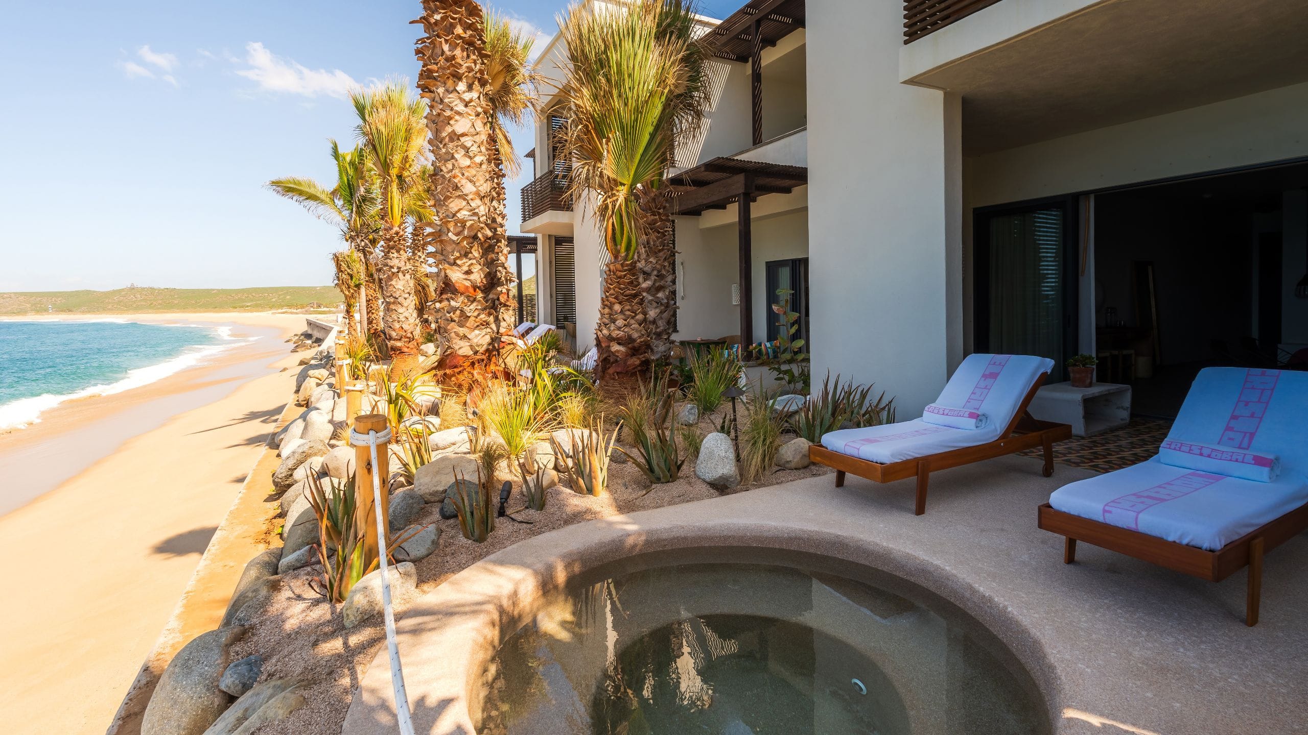 Hotel San Cristóbal, Bunkhouse Hotels Plunge Pool Beach View