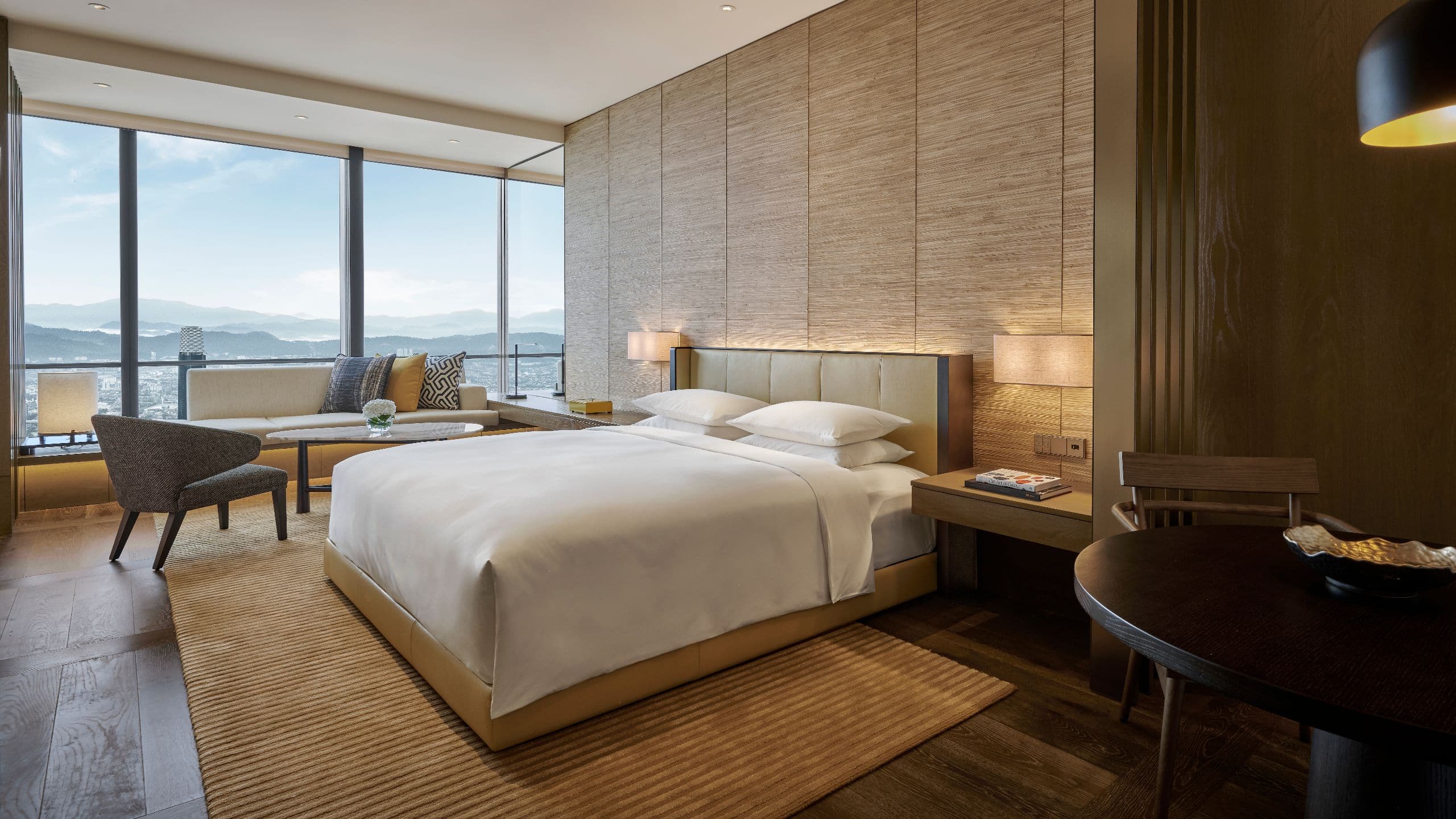Park Hyatt Kuala Lumpur King Room Bedroom