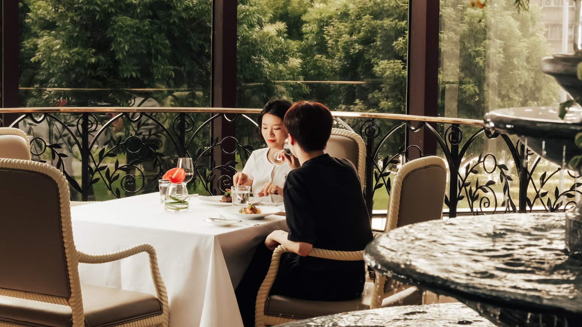 Grand Hyatt Taipei Bel Air Lunch Set Dining Waterfall
