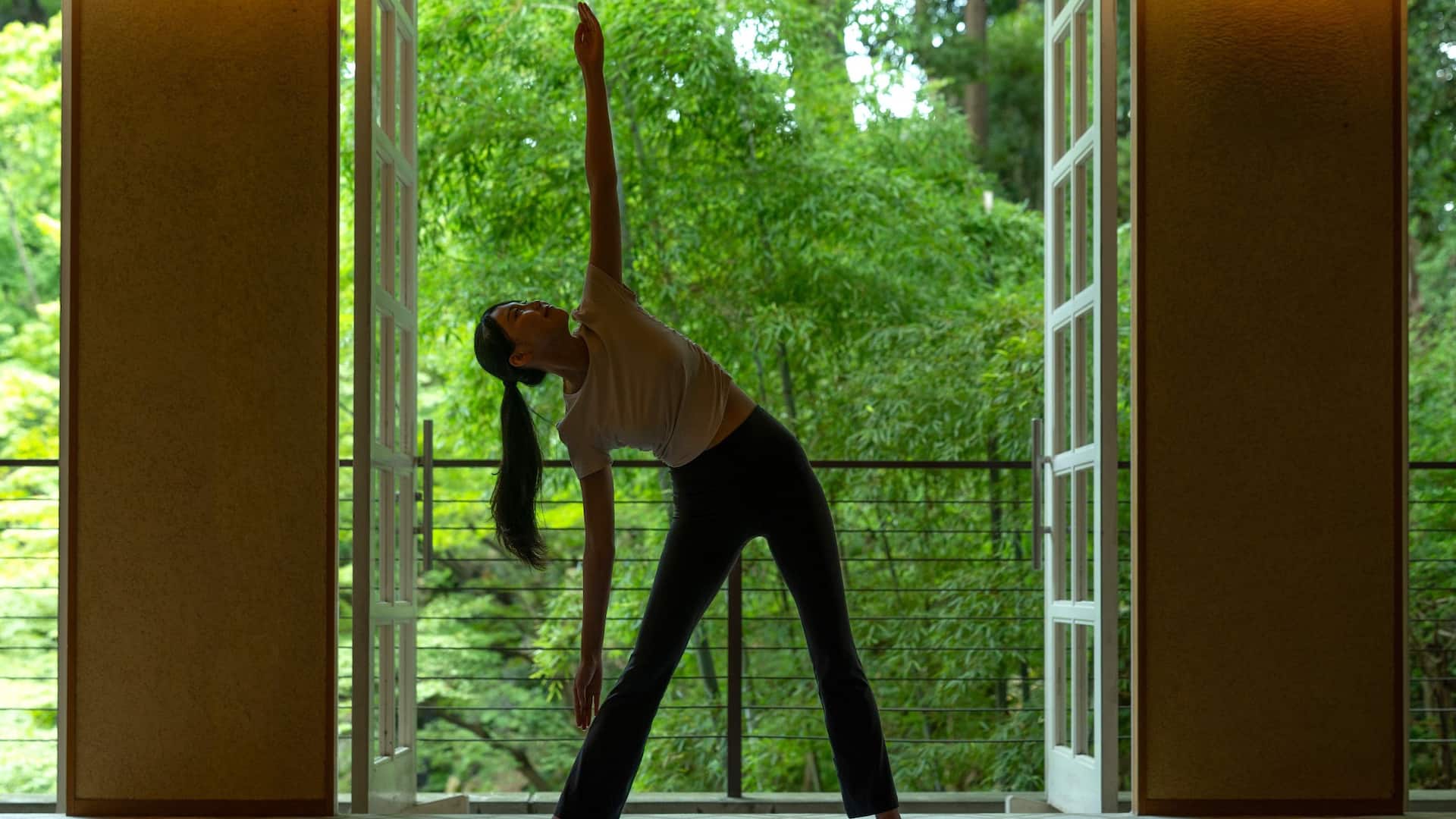 Hyatt Regency Kyoto Gallery Yoga Model