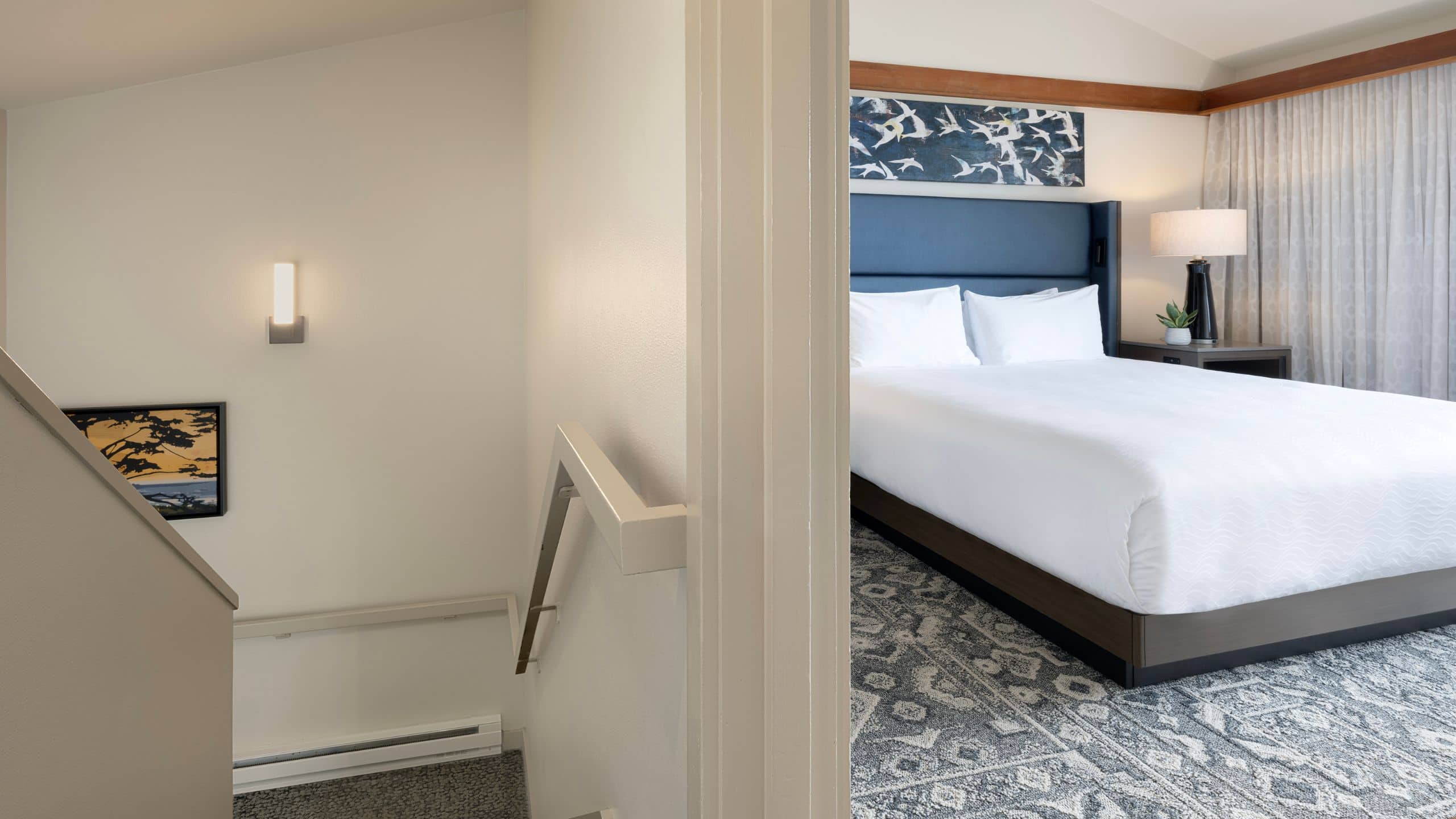 2/7 Hyatt Vacation Club at Highlands Inn Bedroom And Stairs