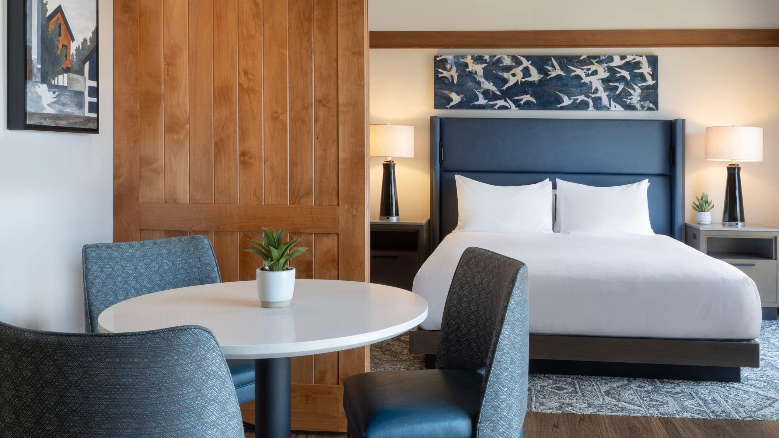 4/7 Hyatt Vacation Club at Highlands Inn Bedroom With Dining Area