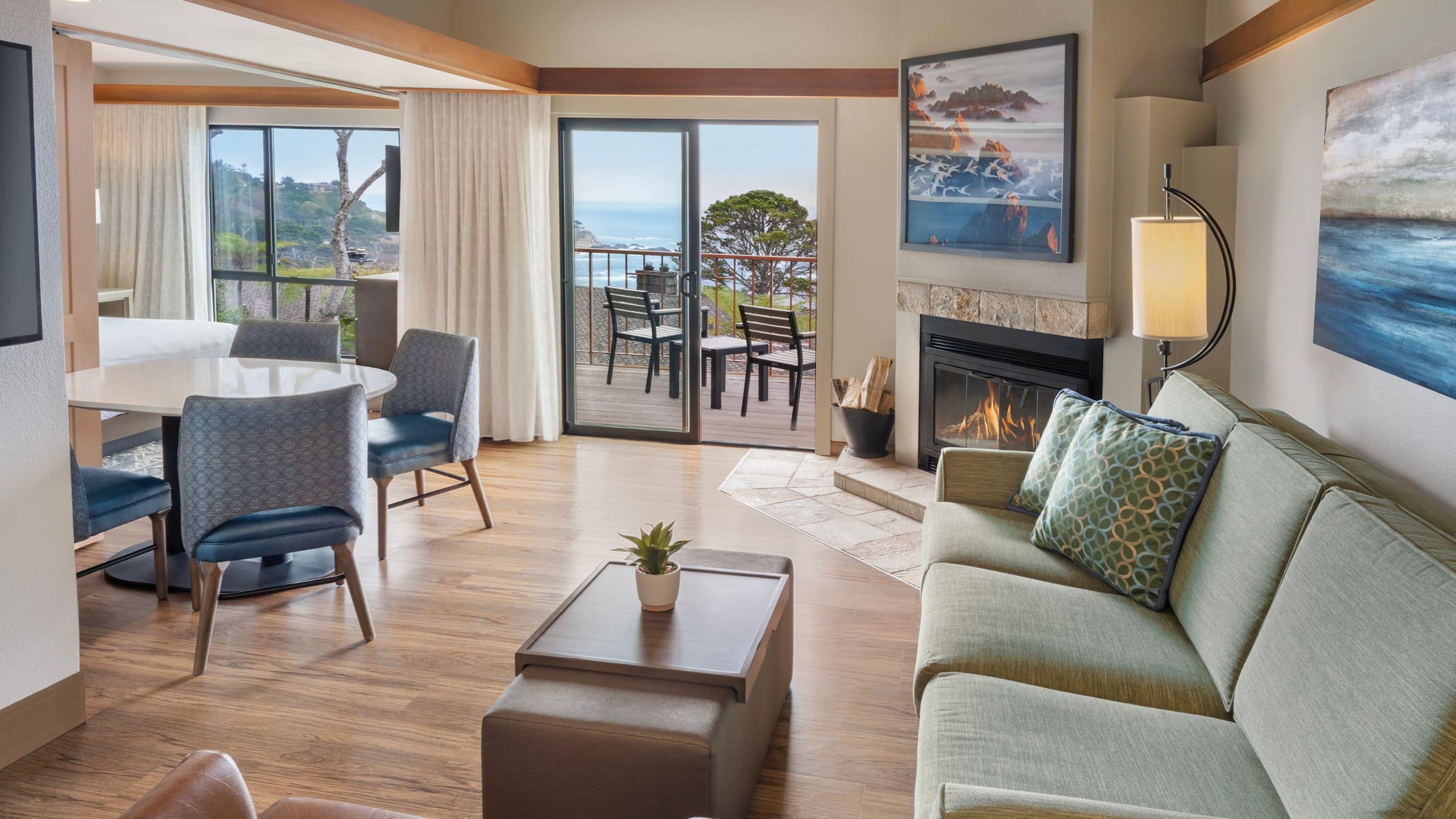 Hyatt Vacation Club at Highlands Inn Living Room Wide Shot