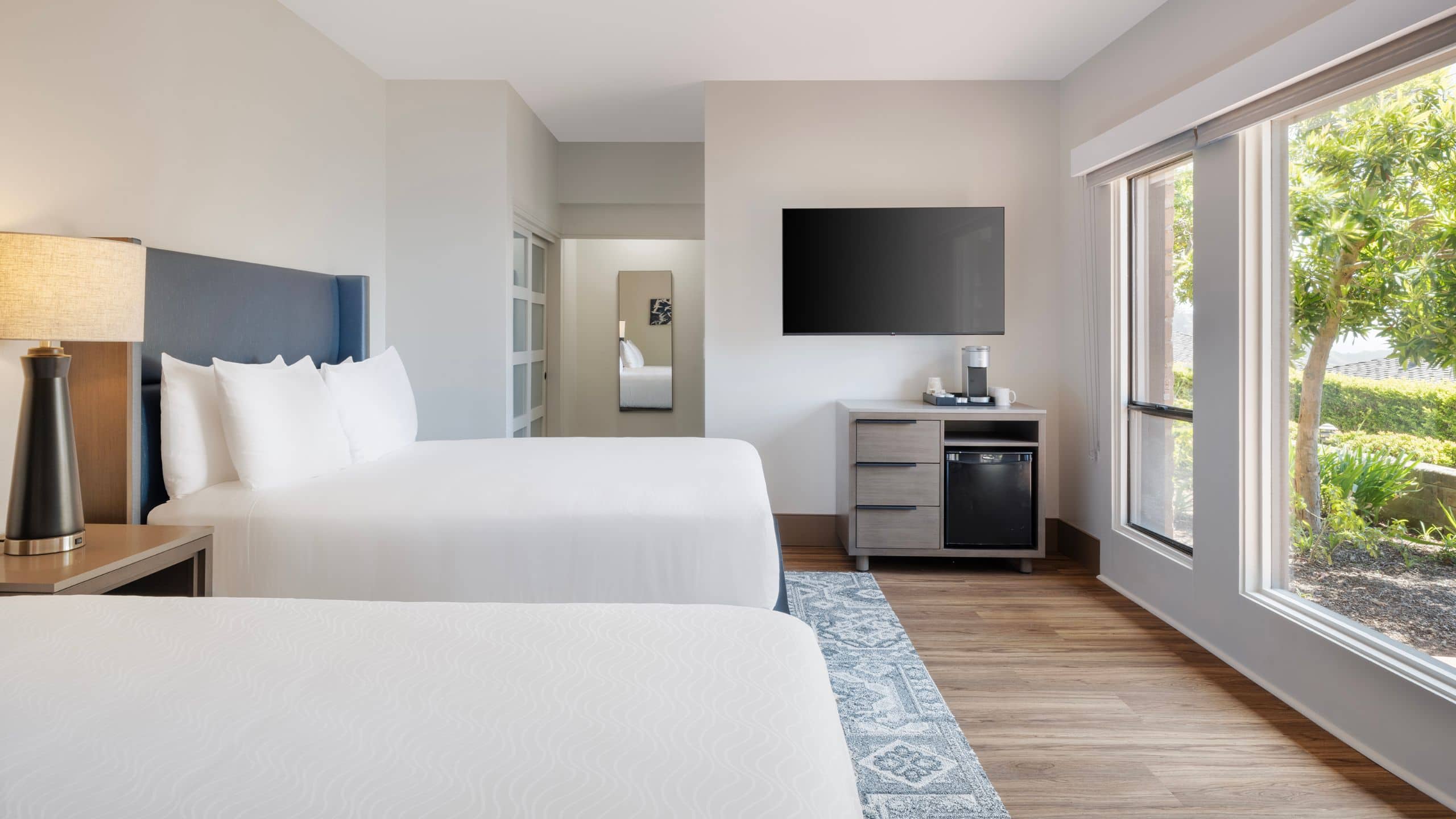 Hyatt Carmel Highlands Bedroom And Bathroom