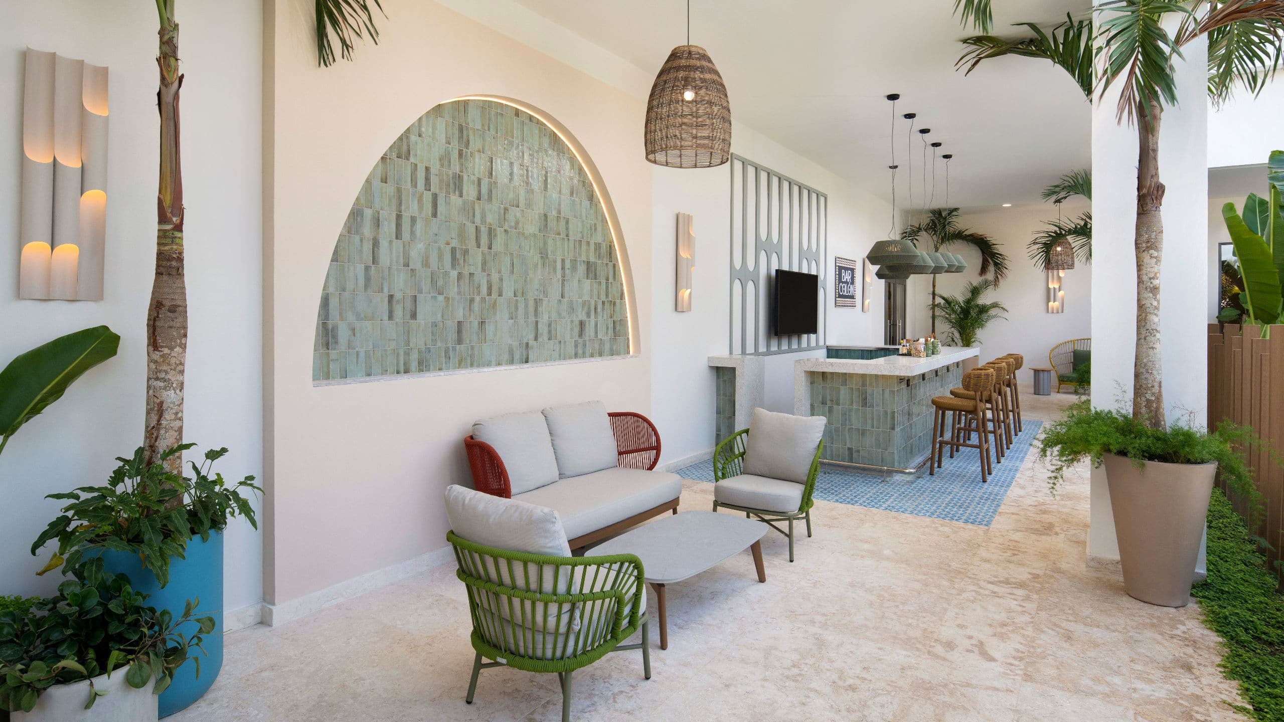 Royal Beach Hotel Punta Cana Pool Terrace And Bar