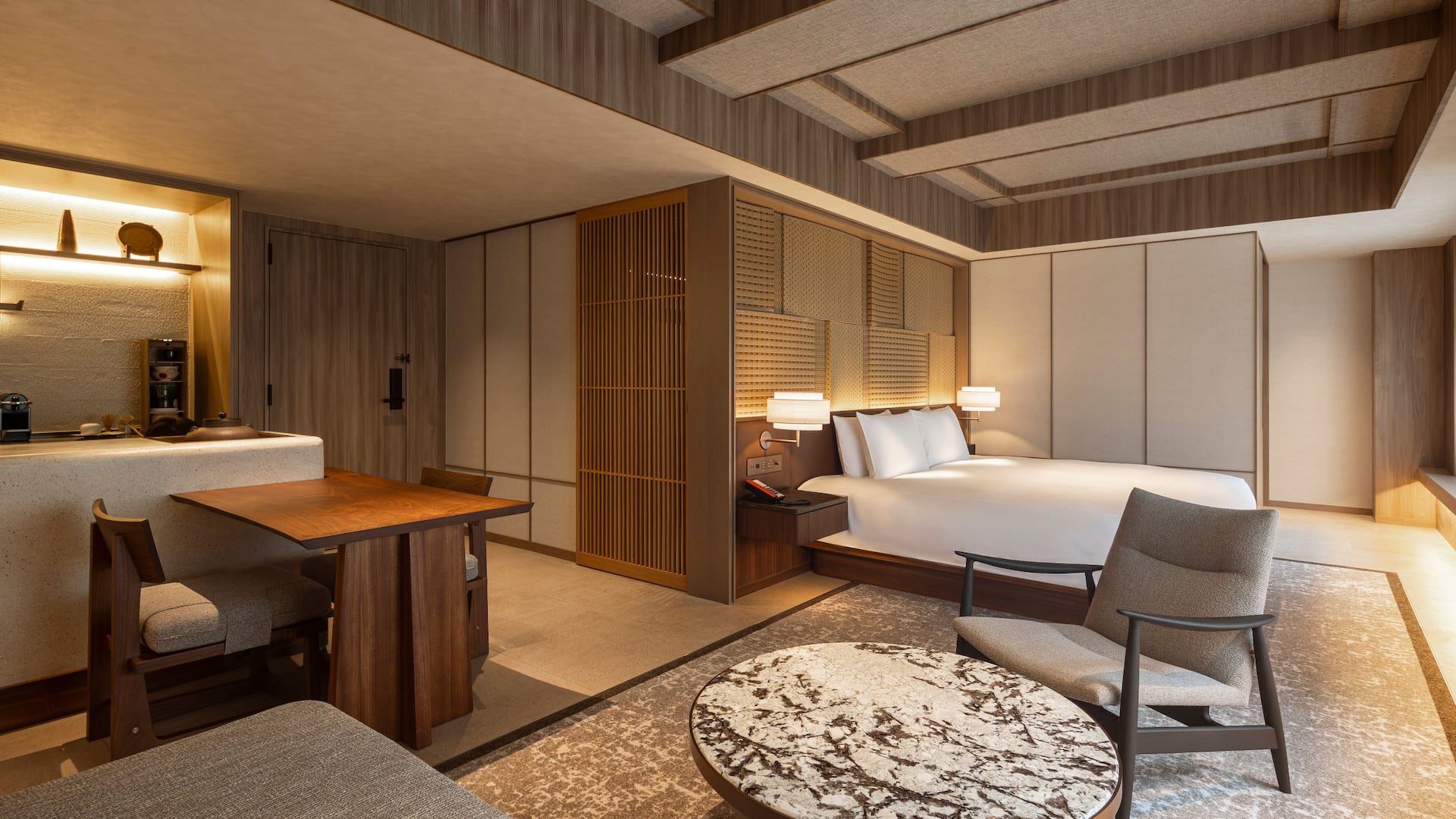 Grand Hyatt Fukuoka Club King Premier Bed Living