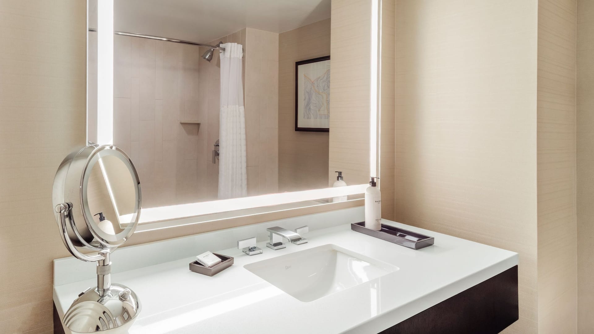 Grand Hyatt Denver Bathroom