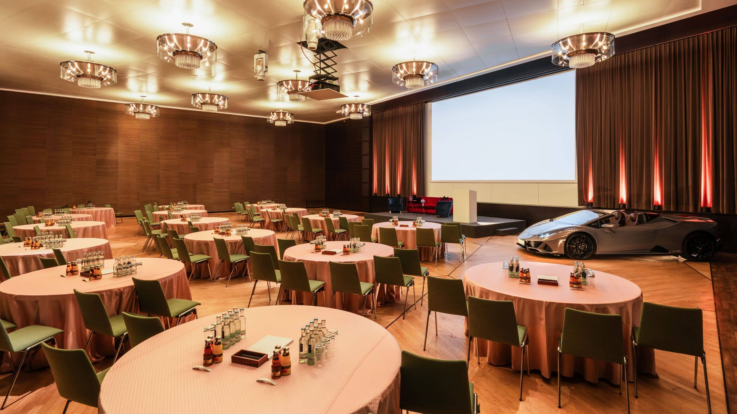 Grand Hyatt Berlin Ballroom A Car