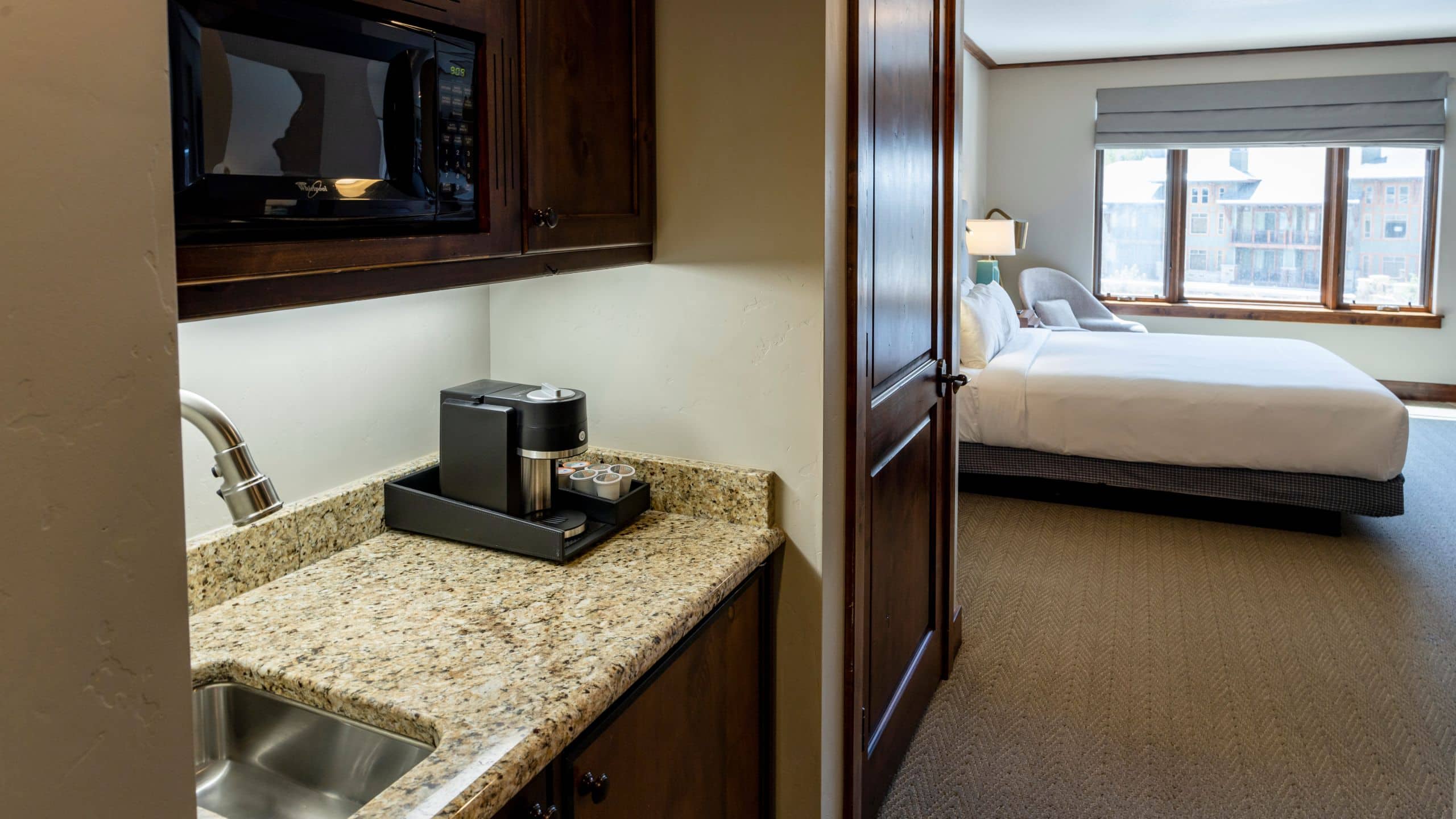 Hyatt Centric Park City Guestroom with Kitchenette