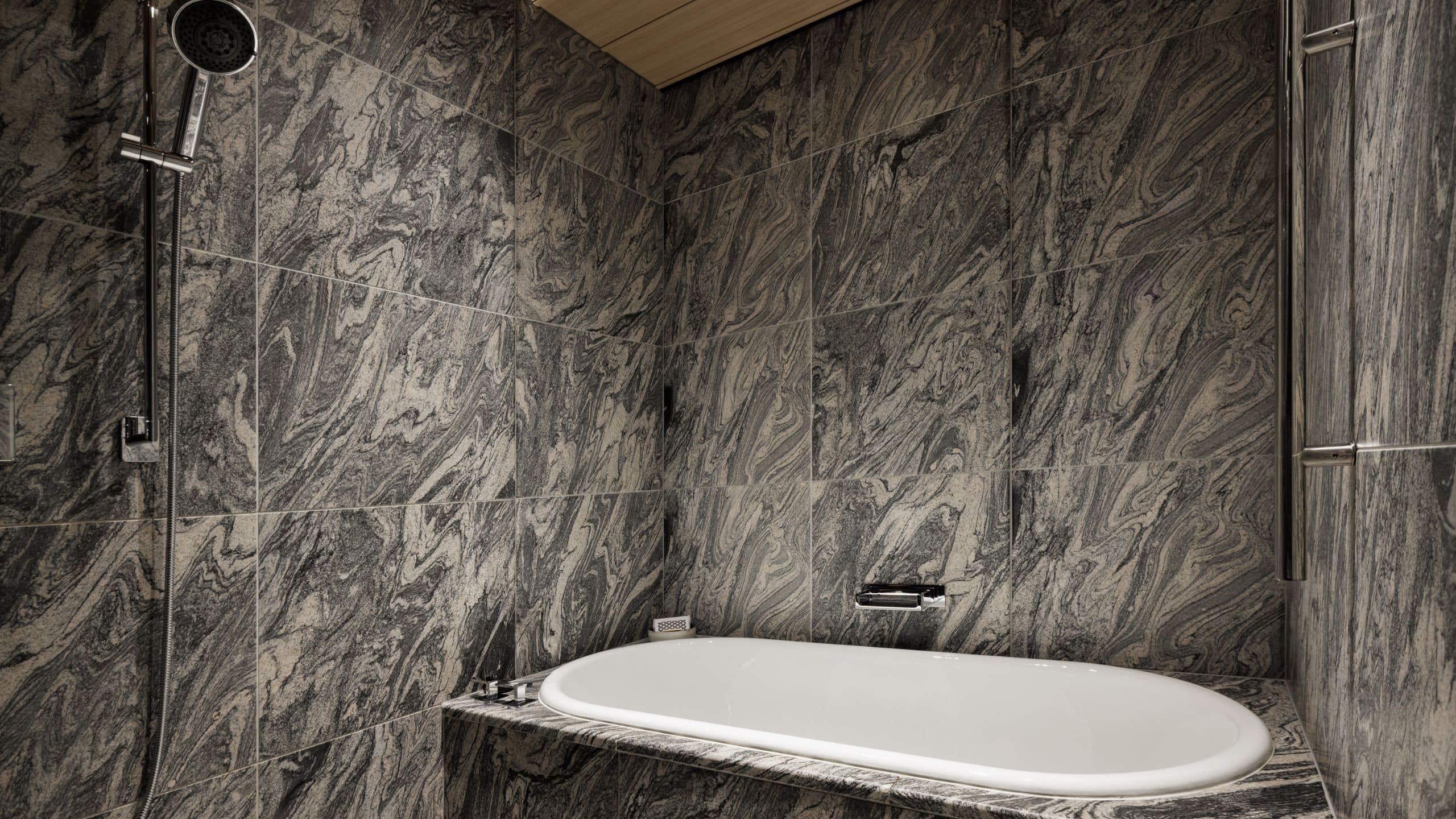 6 of 8 Park Hyatt Kyoto Bath Room Without Amenity