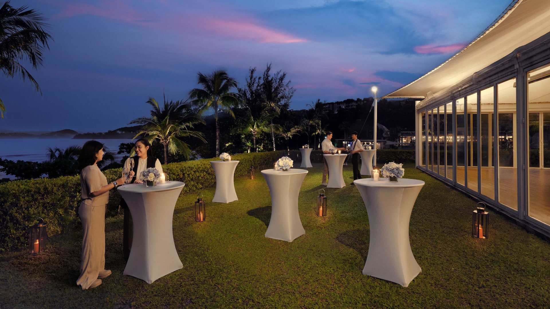 第 3，共 4 Hyatt Regency Phuket Resort White Canvas Cocktail Reception Dinner Lifestyle