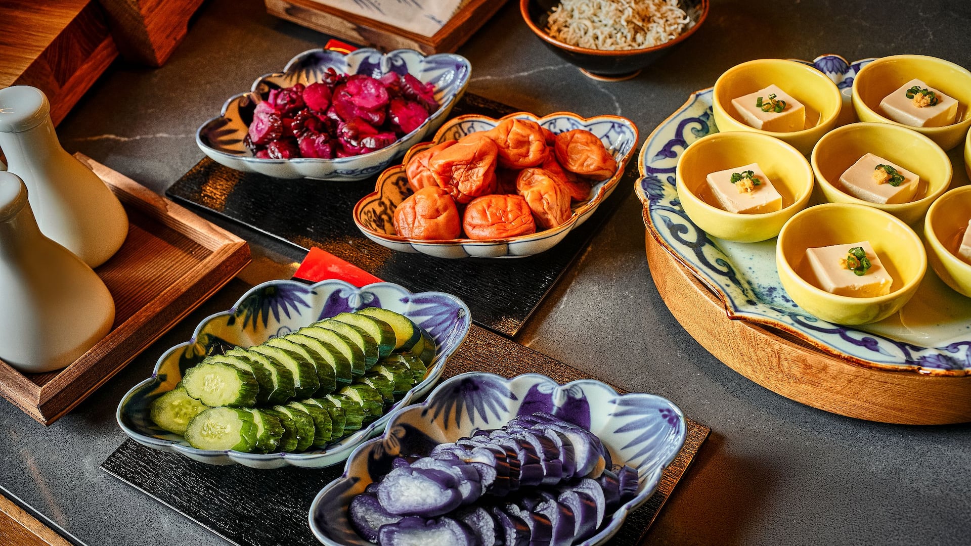 Hyatt Regency Tokyo Regency Club Buffet Shot