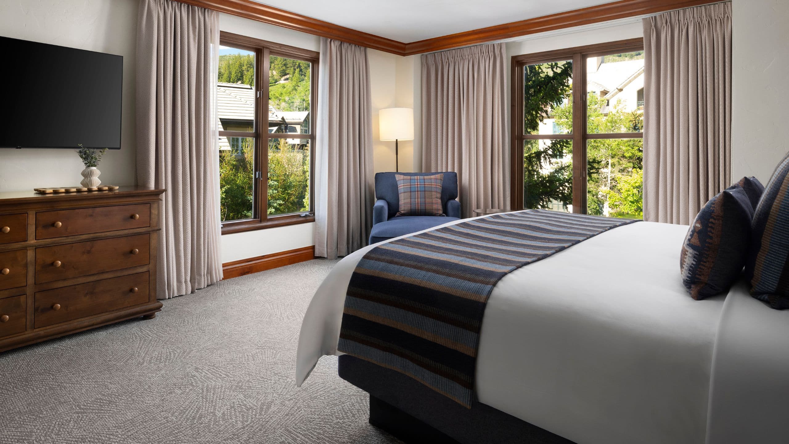 The Residences at Park Hyatt Beaver Creek Primary Bedroom