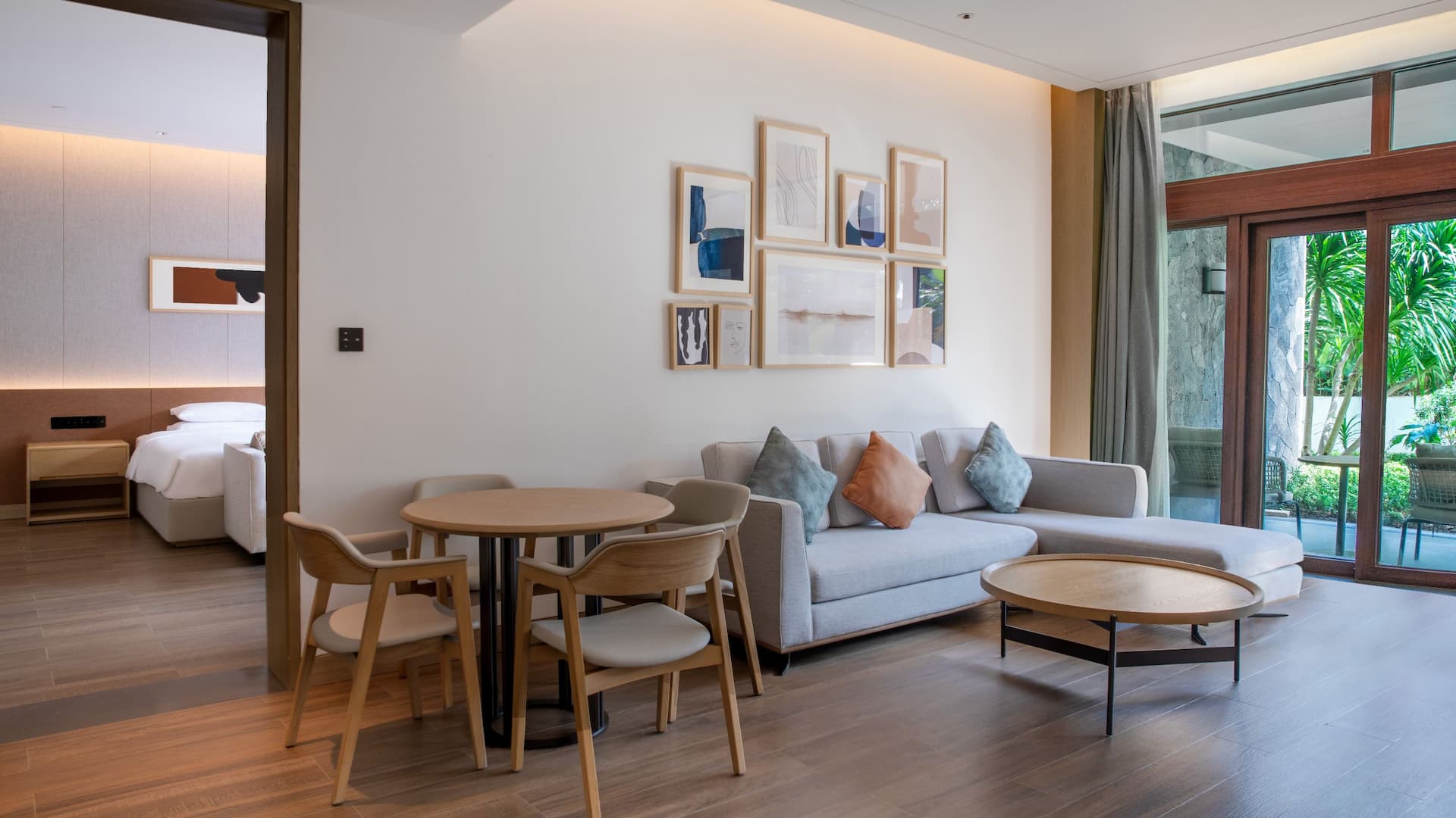 1 of 1 Grand Hyatt Shenzhou Peninsula Deluxe Family Living Room