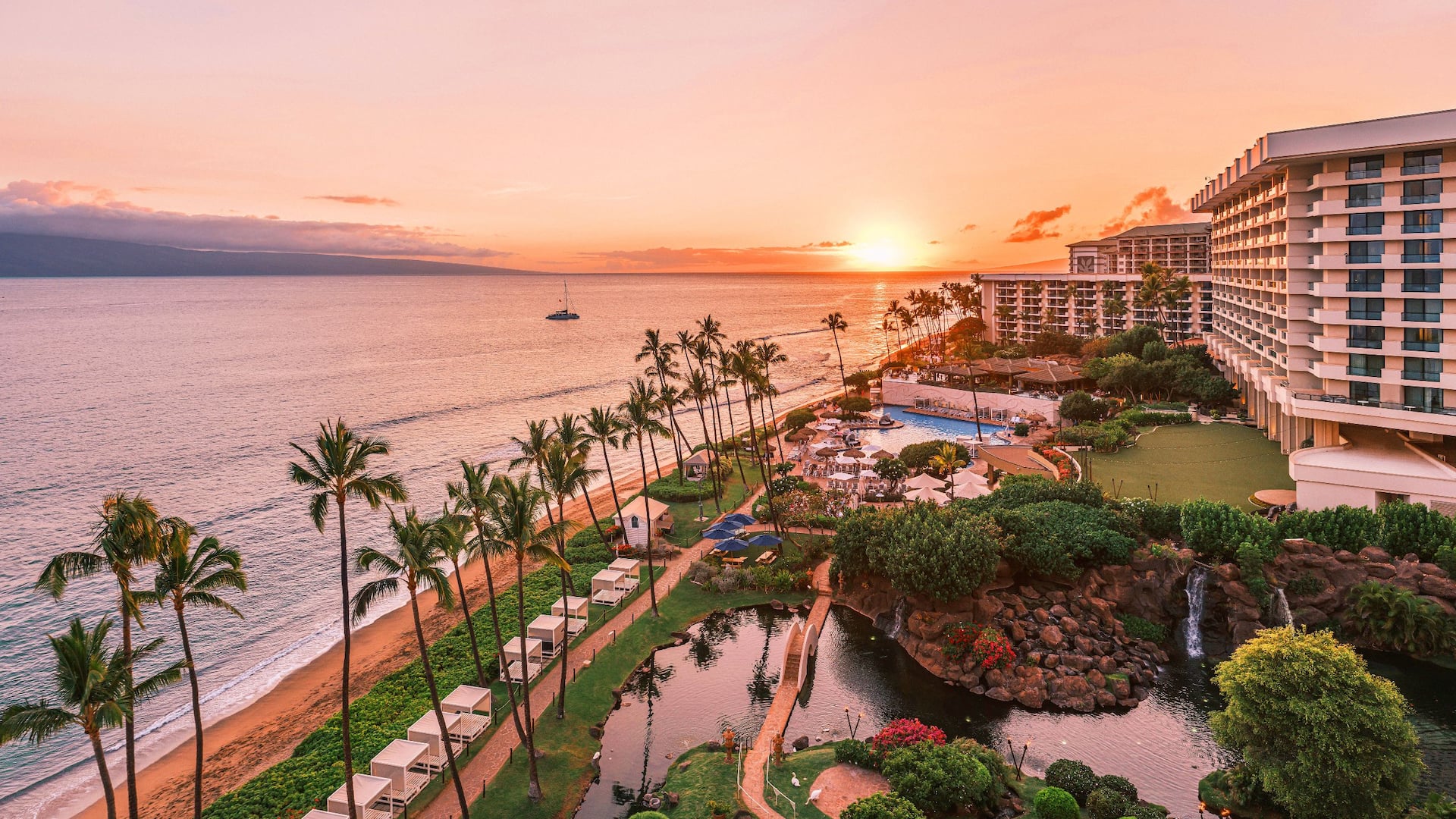 Hyatt Regency Maui Resort and Spa Sunset Hero Shot