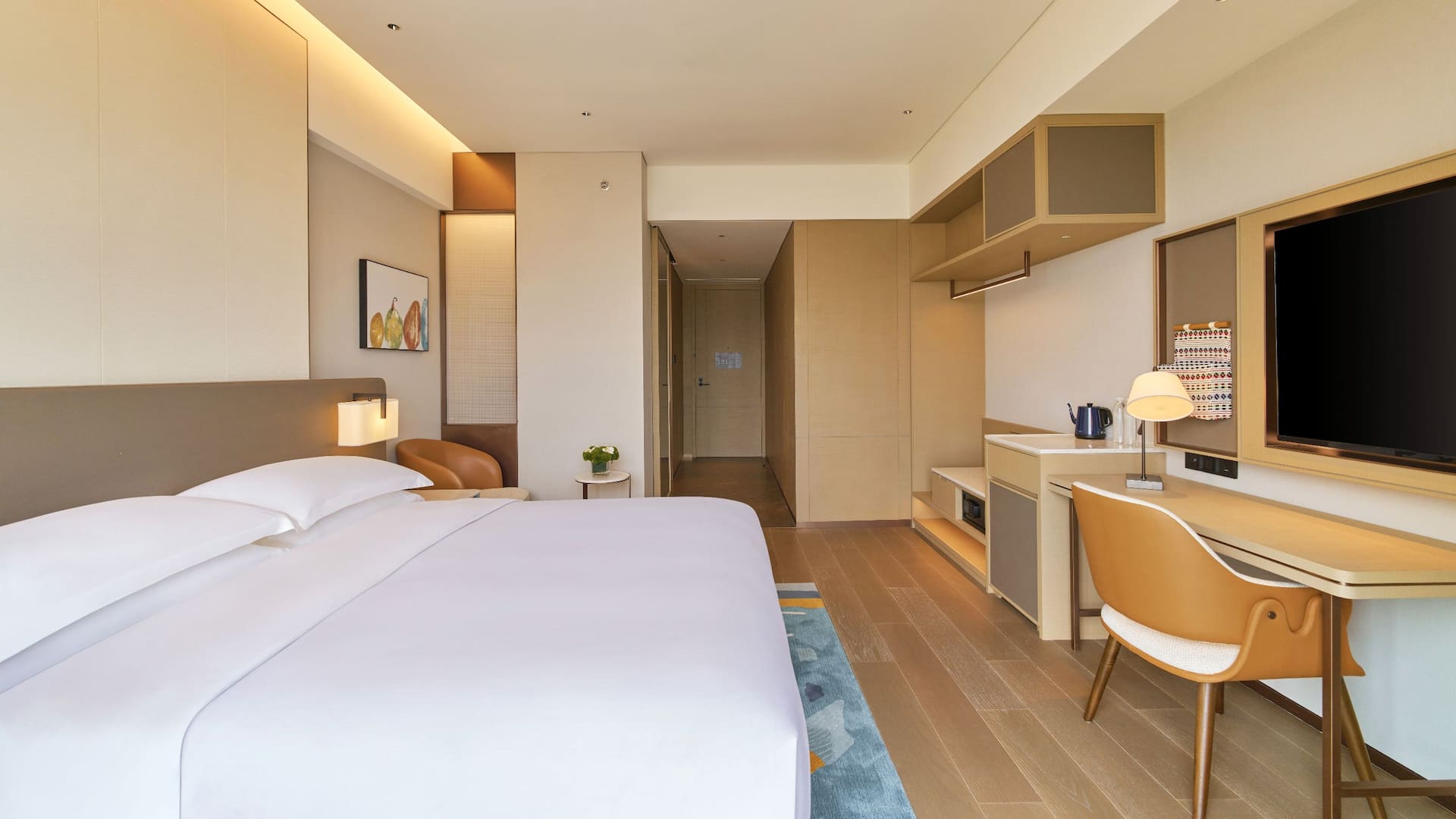 Hyatt Place Kunming South Railway Station King Bed Desk