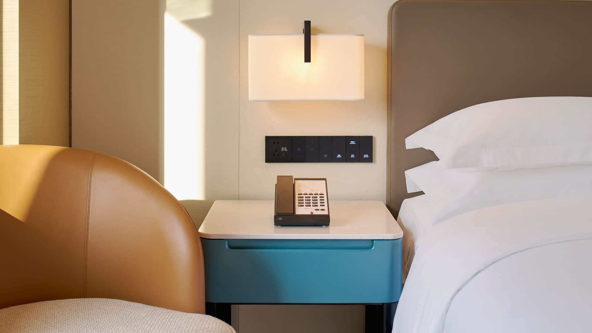 Hyatt Place Kunming South Railway Station Guestroom Details Amenities Phone