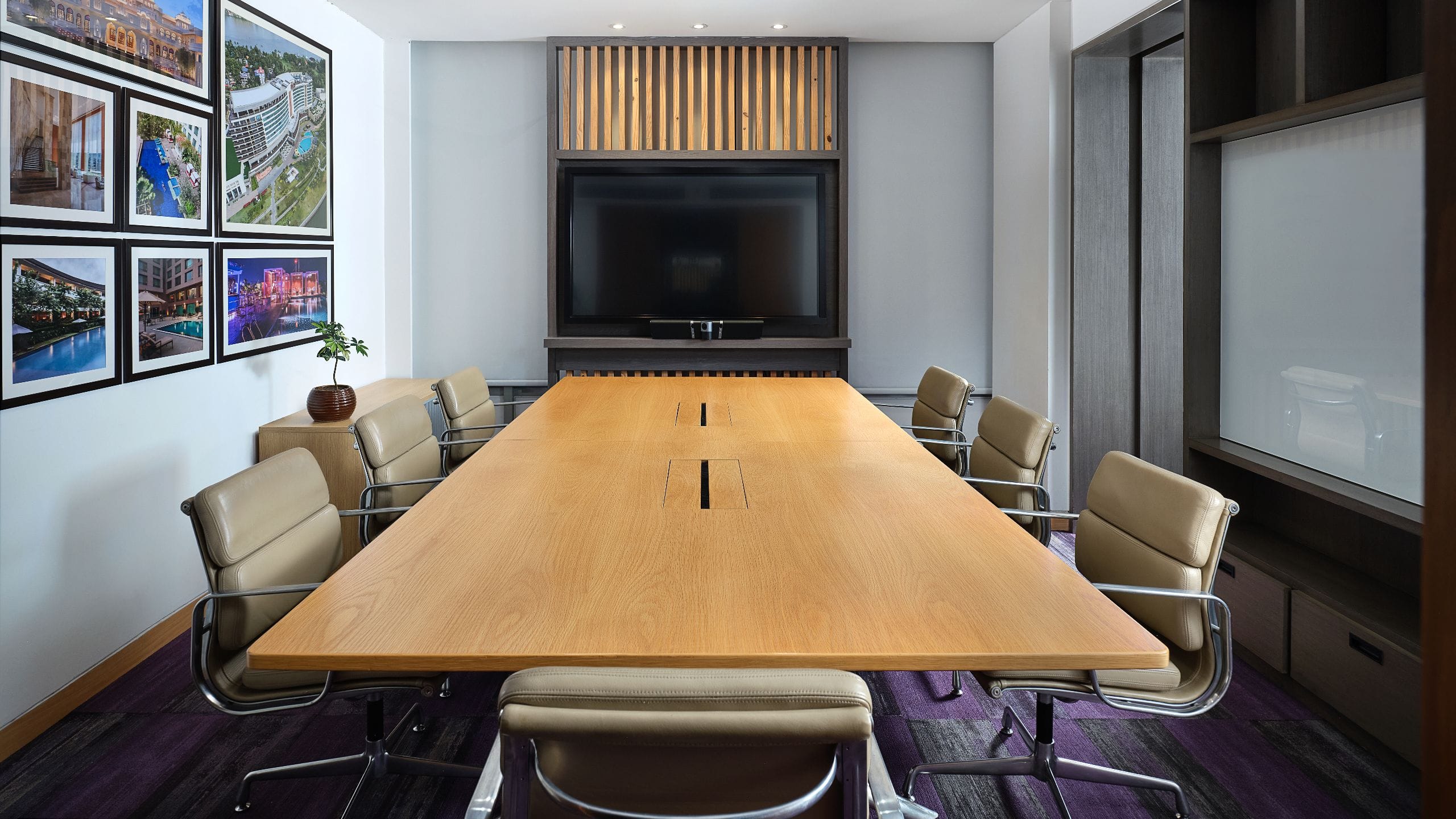 Hyatt Delhi Residences, Aerocity Office Meeting Space