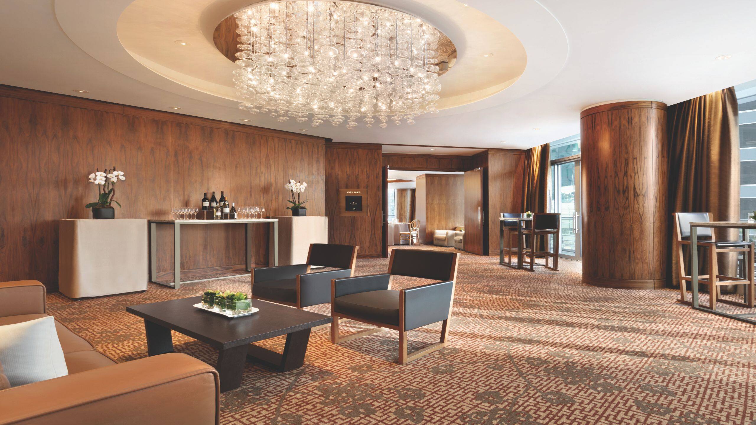 1 of 1 Hyatt Vancouver Downtown Alberni Conway Foyer