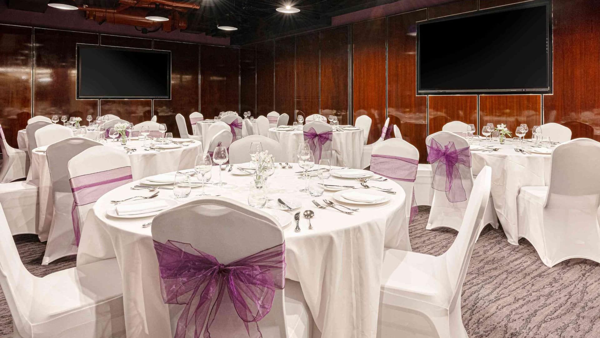 4 of 4 Hyatt Regency London Albert Embankment Albert Suite Banquet Style