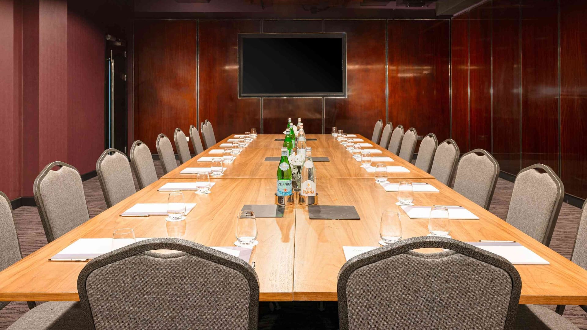 1 of 4 Hyatt Regency London Albert Embankment Albert Suite Boardroom Style