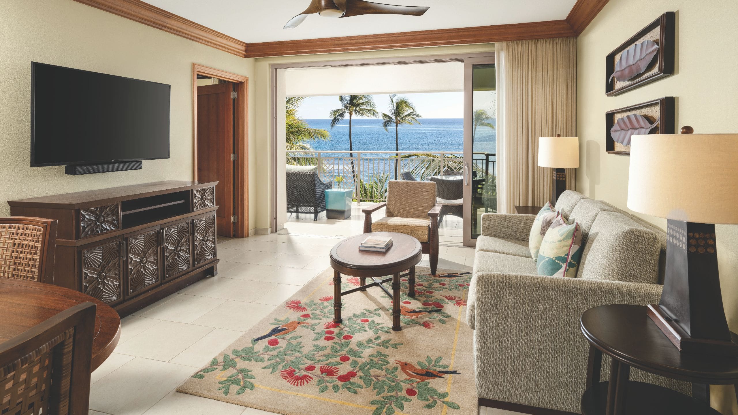 Hyatt Vacation Club at Ka’anapali Beach Living Room Balcony