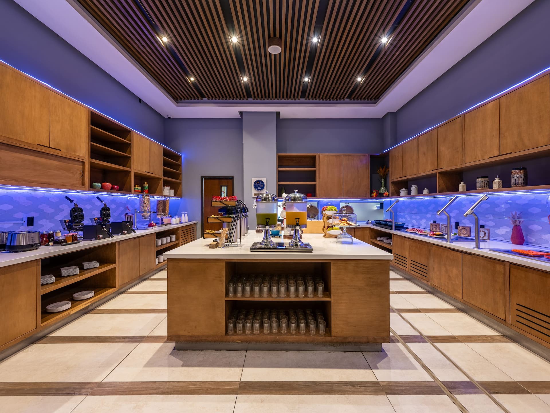 Hyatt Place Saltillo Breakfast Buffet