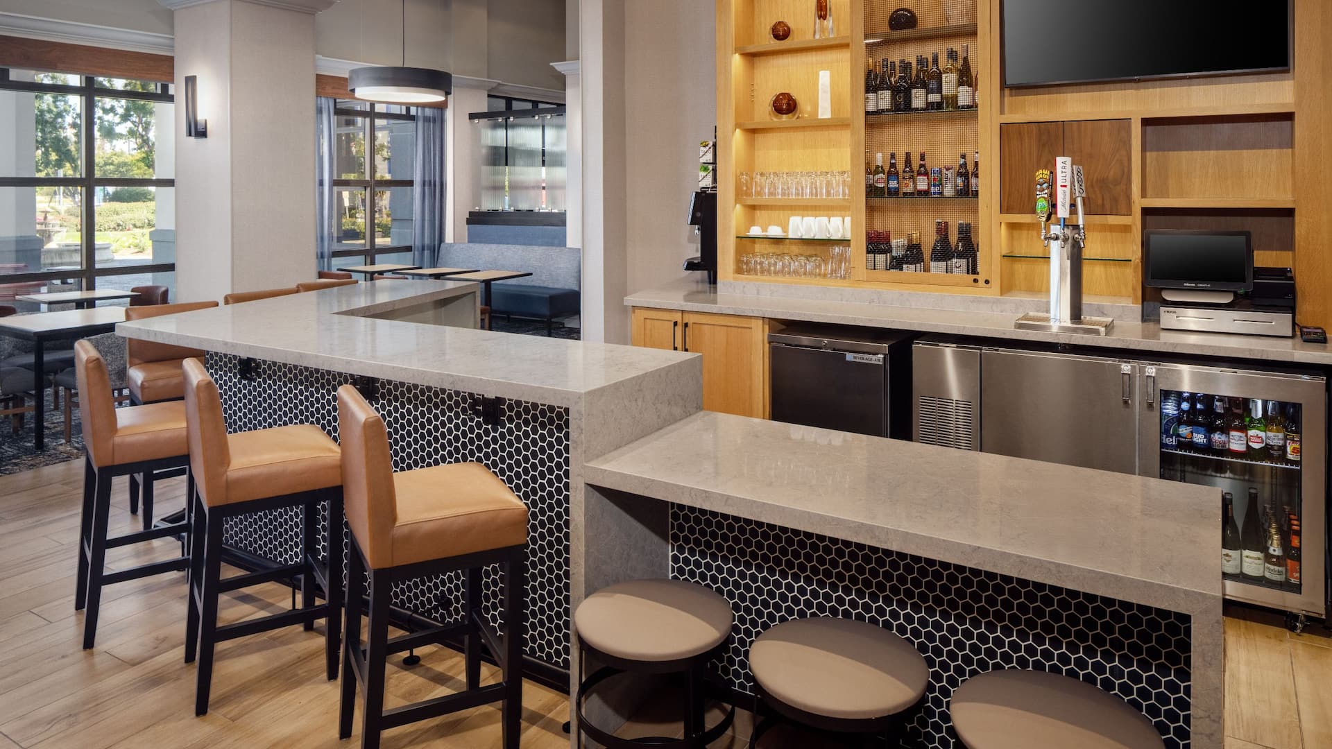 Hyatt Place Dublin/Pleasanton The Placery Daytime