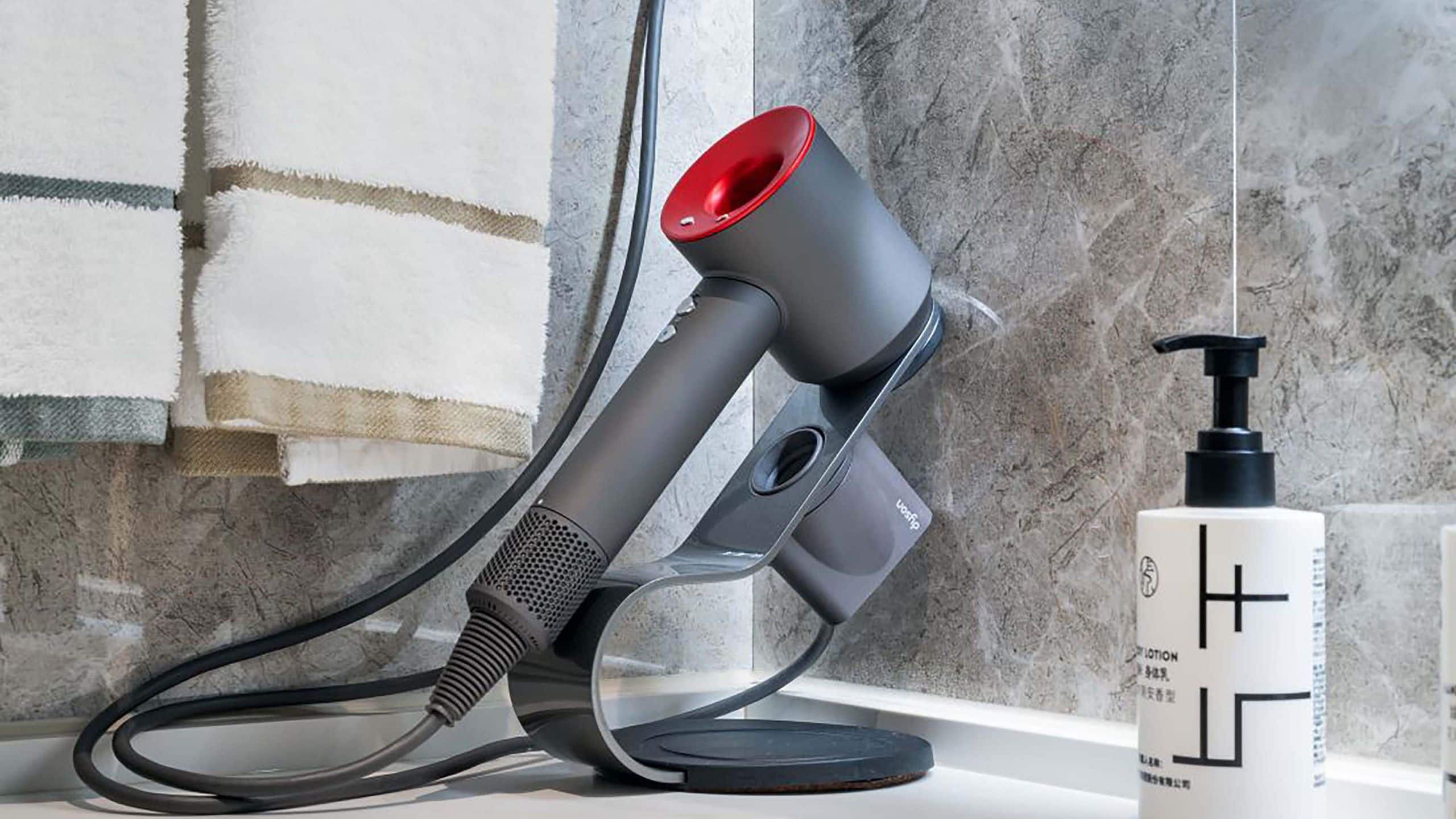 5 of 7 UrCove Nanjing Confucius Temple Executive Dyson