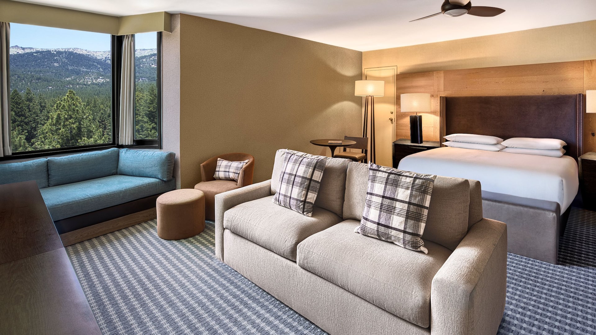 Hyatt Regency Lake Tahoe Resort, Spa and Casino Grand King Room Sofa Bed
