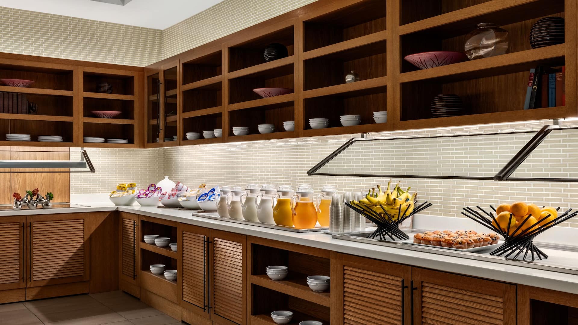 Hyatt Place Bloomington Breakfast Bar Milk Juice Bananas Cereal