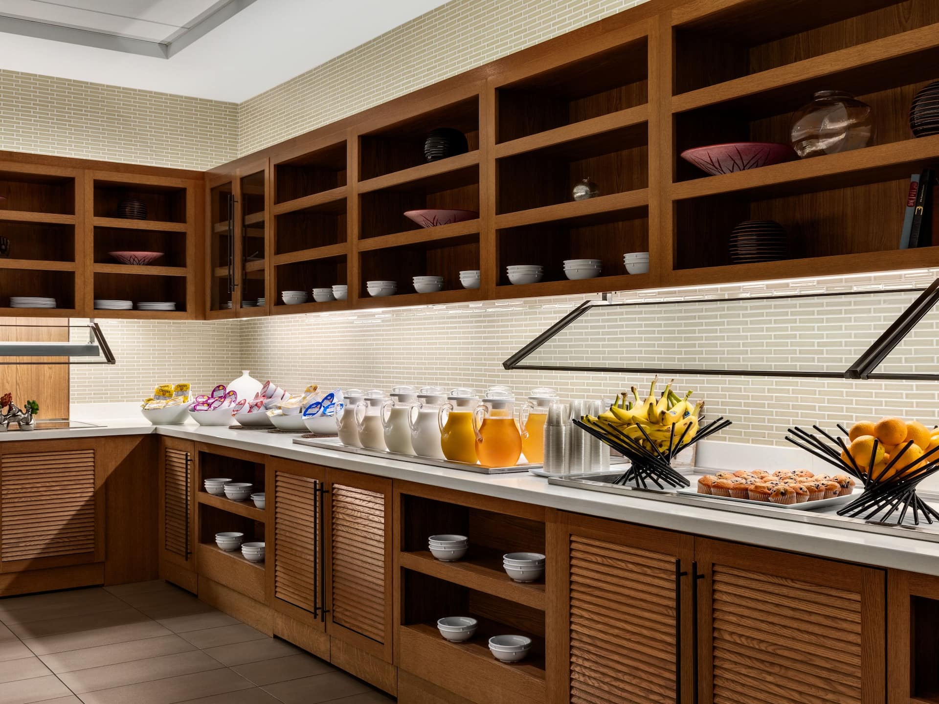 Hyatt Place Bloomington Breakfast Bar Milk Juice Bananas Cereal