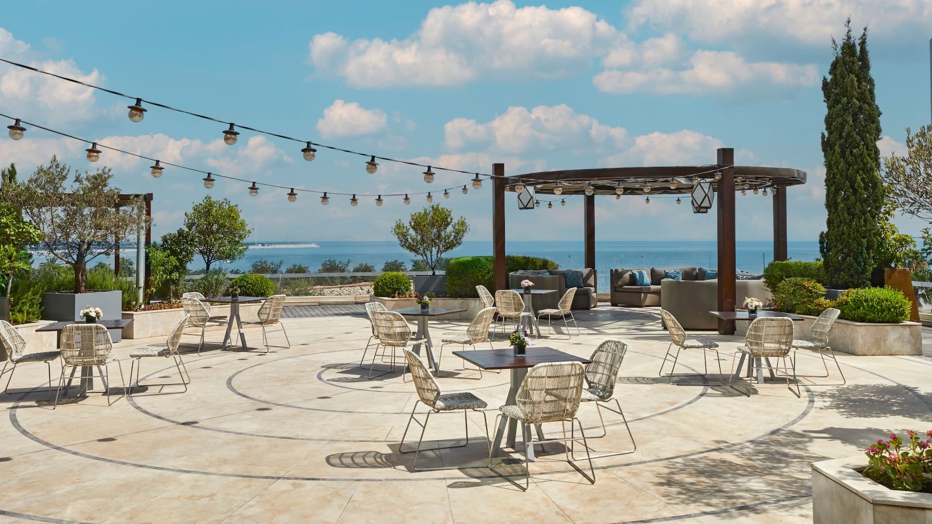 Hyatt Regency Istanbul Ataköy Veranda