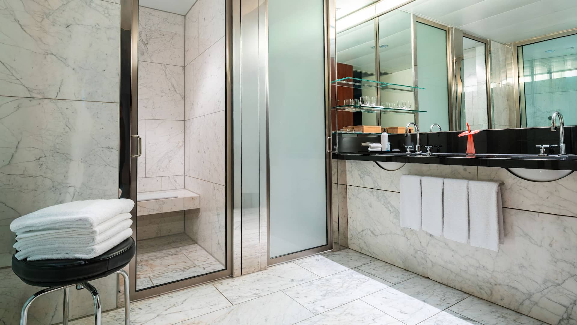 第 5，共 9 Grand Hyatt Berlin Daimler Suite Bathroom